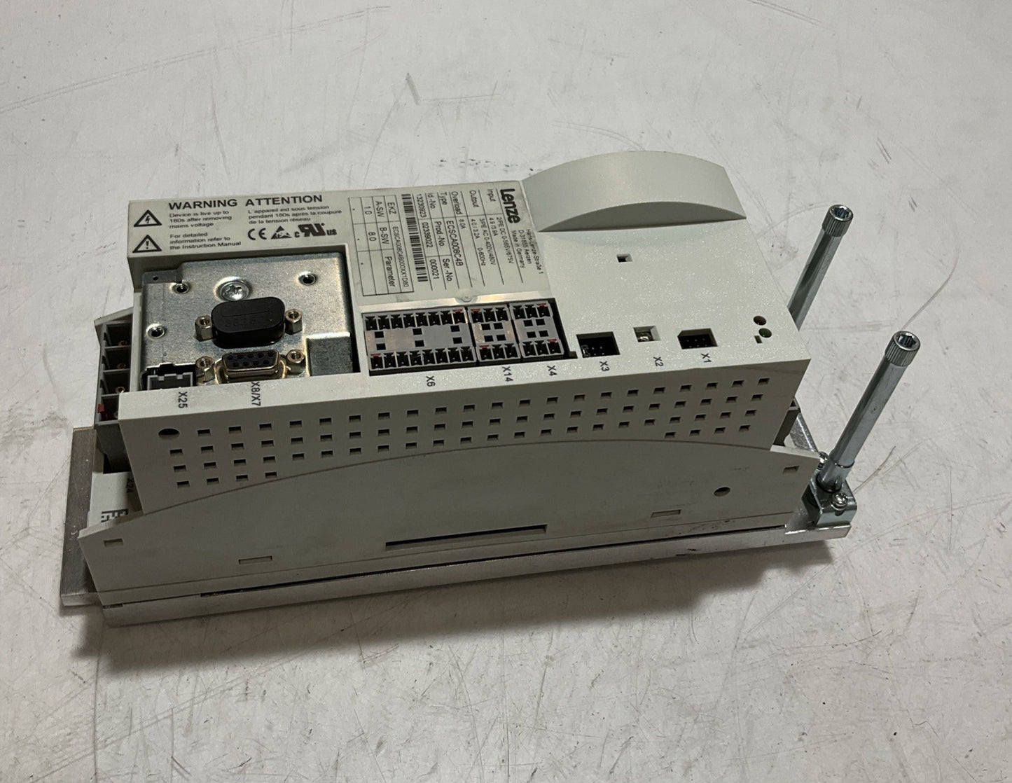 LENZE ECSCA008C4B SERVO DRIVE MODULE XE25