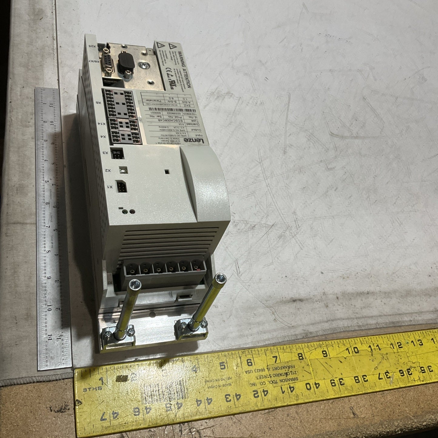 LENZE ECSCA008C4B SERVO DRIVE MODULE XE25