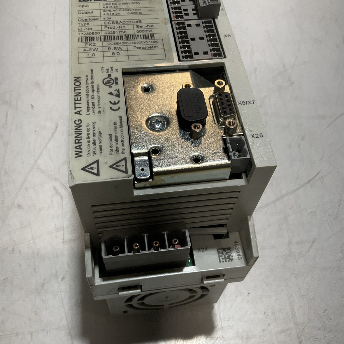 LENZE ECSEA008C4B DRIVE VARIABLE FREQUENCY CONTROLLER INVERTER XE25