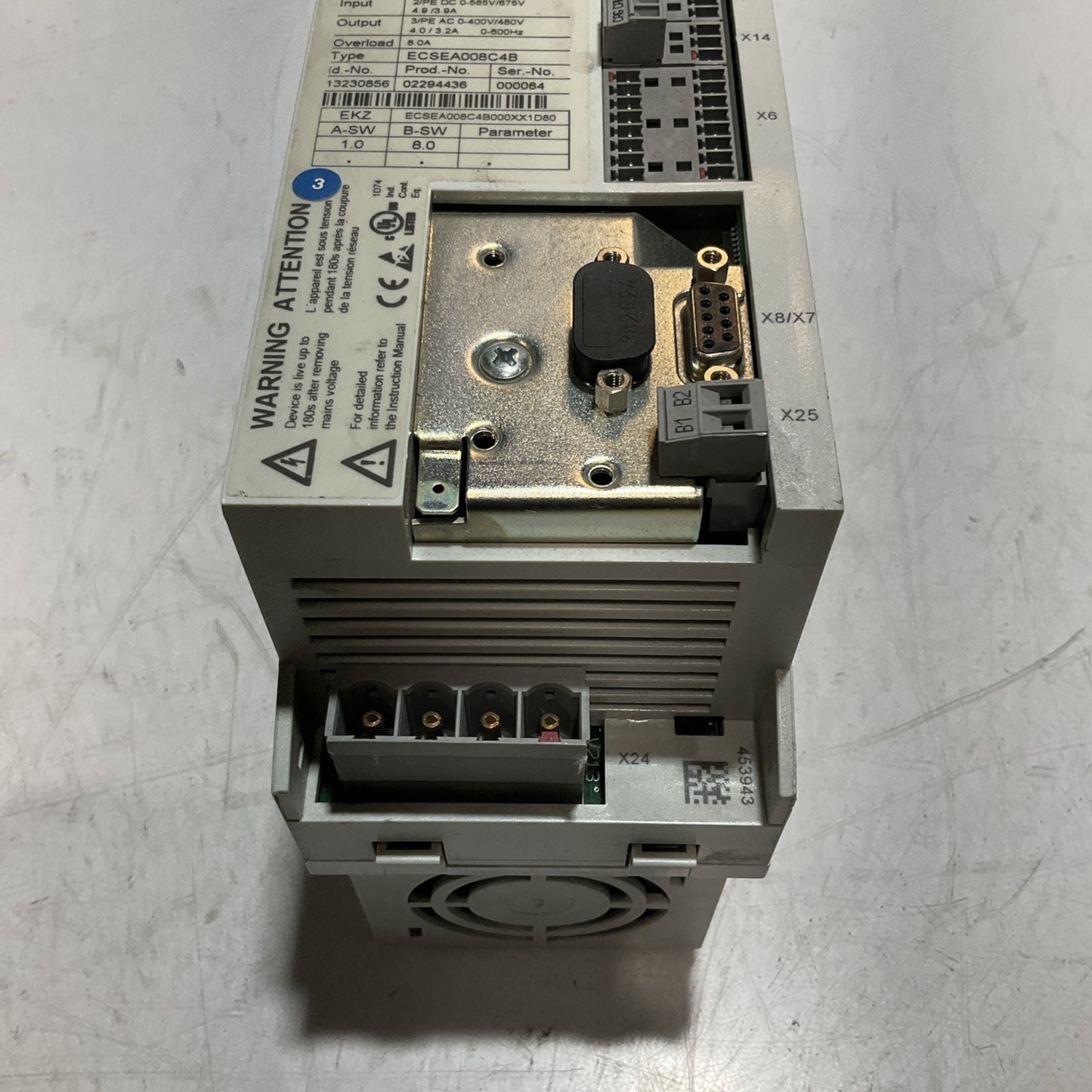 LENZE ECSEA008C4B DRIVE VARIABLE FREQUENCY CONTROLLER INVERTER XE25