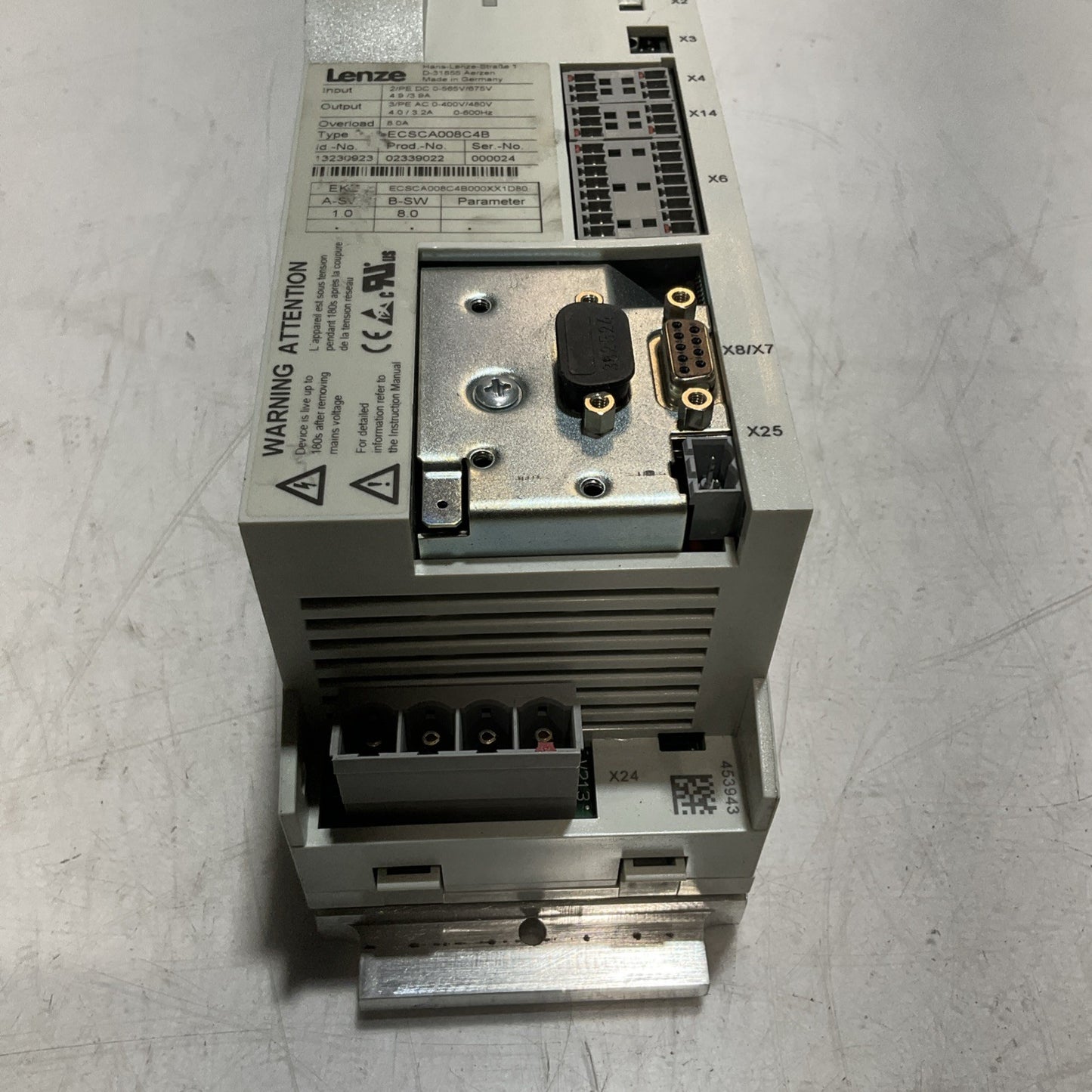 LENZE ECSCA008C4B DRIVE VARIABLE FREQUENCY CONTROLLER INVERTER XE25