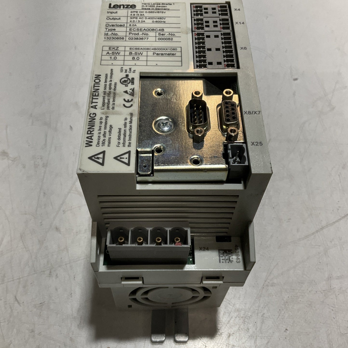 LENZE ECSEA008C4B DRIVE VARIABLE FREQUENCY CONTROLLER INVERTER XE25