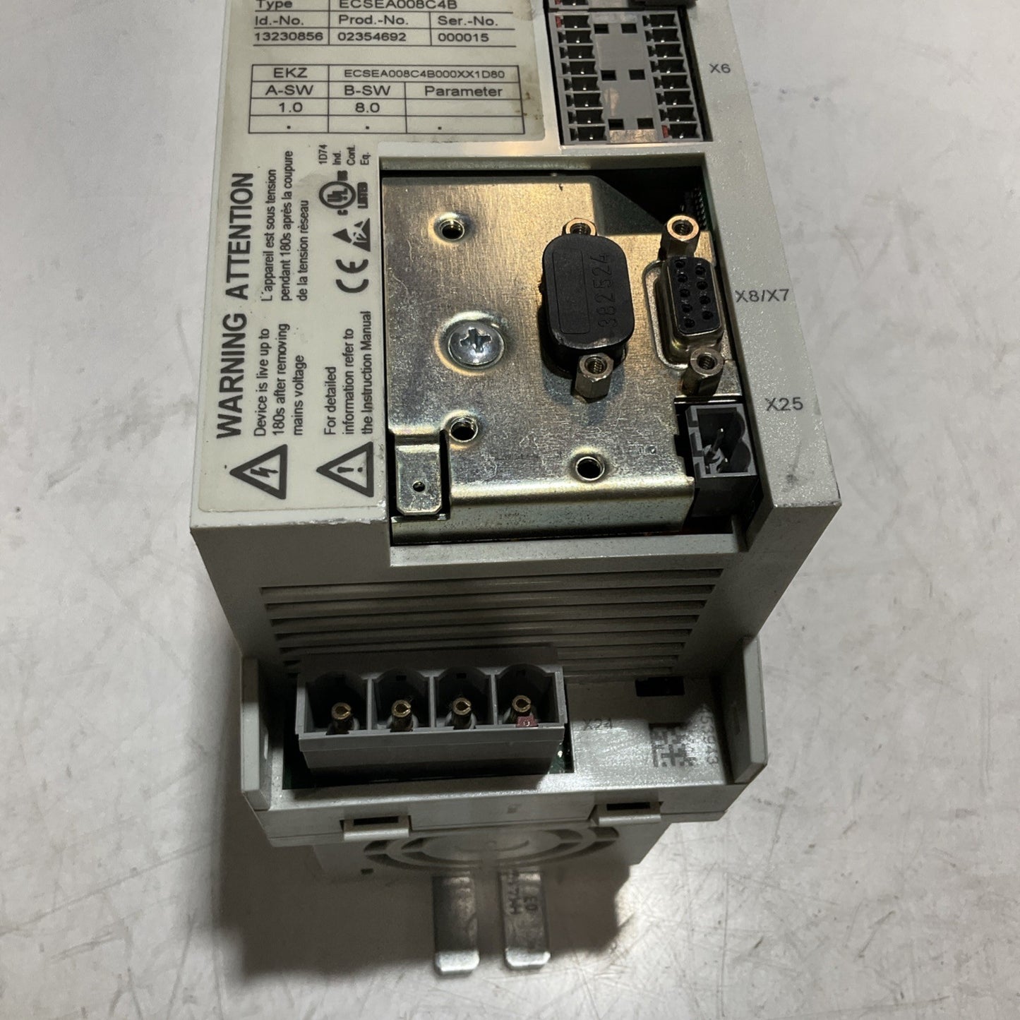LENZE ECSEA008C4B DRIVE VARIABLE FREQUENCY CONTROLLER INVERTER XE25