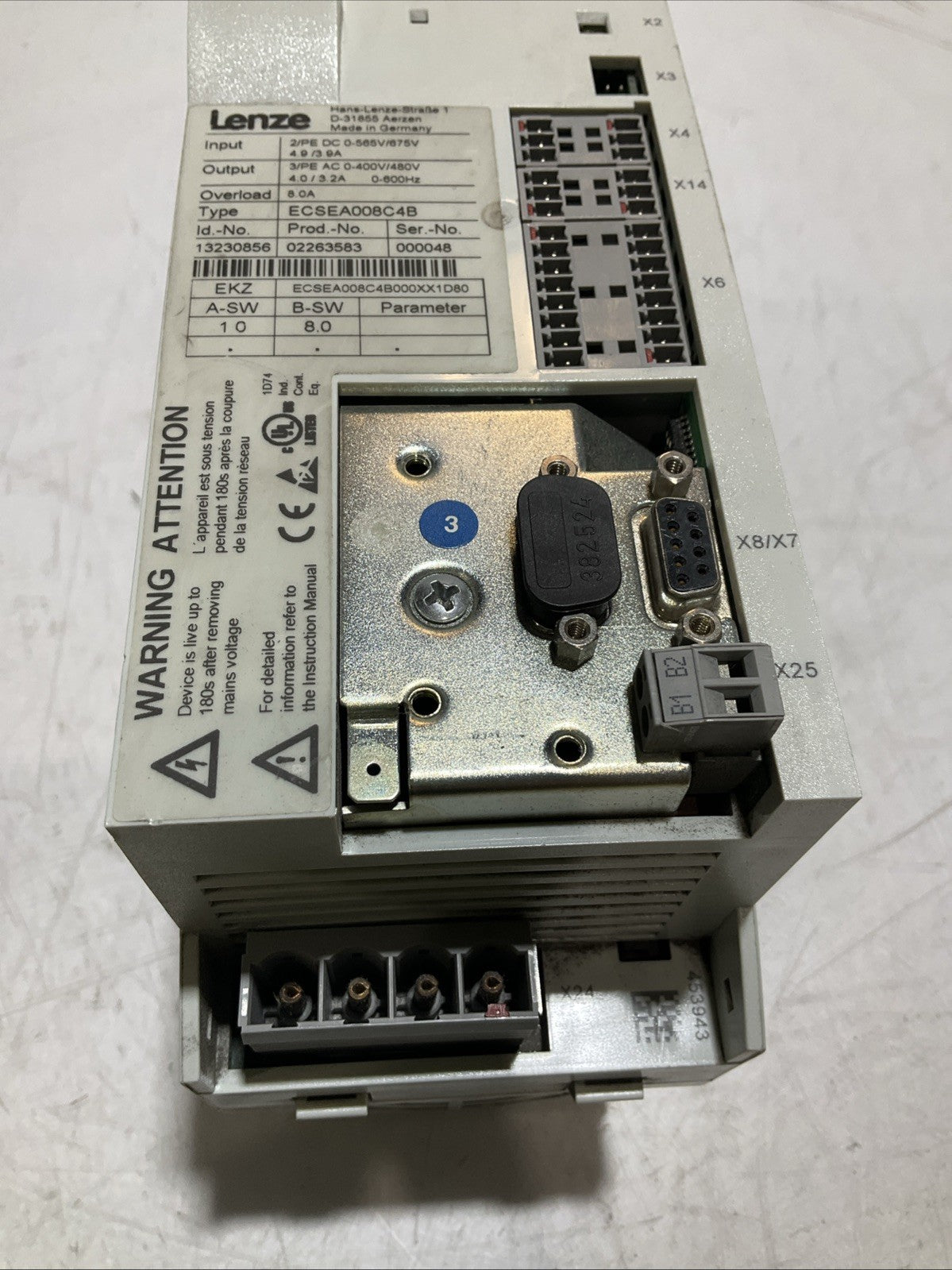 LENZE ECSEA008C4B DRIVE VARIABLE FREQUENCY CONTROLLER INVERTER XE25