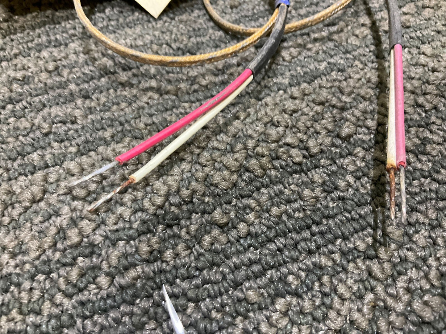 SANDELIUS C18-J-250-16-G THERMOCOUPLE 678 LOT OF 2