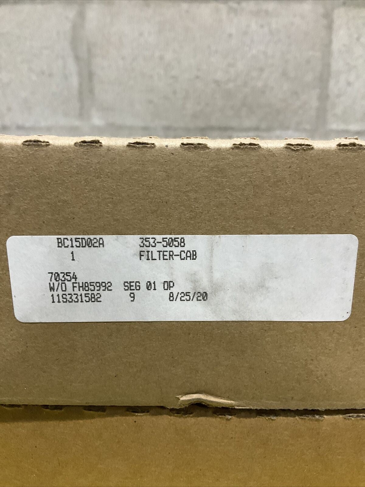 CAT 353-5058 CABIN AIR FILTER PART LOT OF 2 476