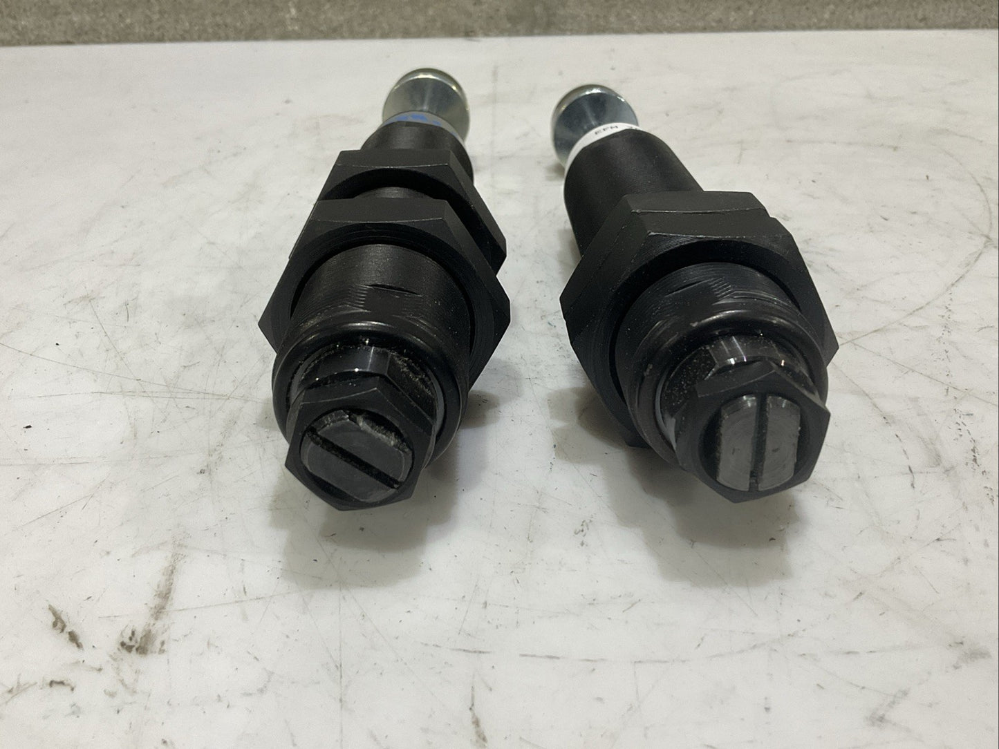 EFDYN EFM 20-50-3C SELF COMPENSATING MINI BUFFER 50MM STROKE LOT OF 2 Z2M