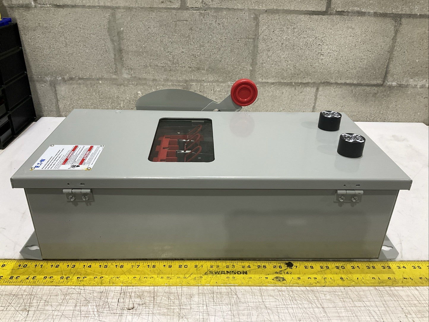 EATON DH363FDKW 2GVM HEAVY DUTY SAFETY SWITCH 100A 600 3 POLE U3S
