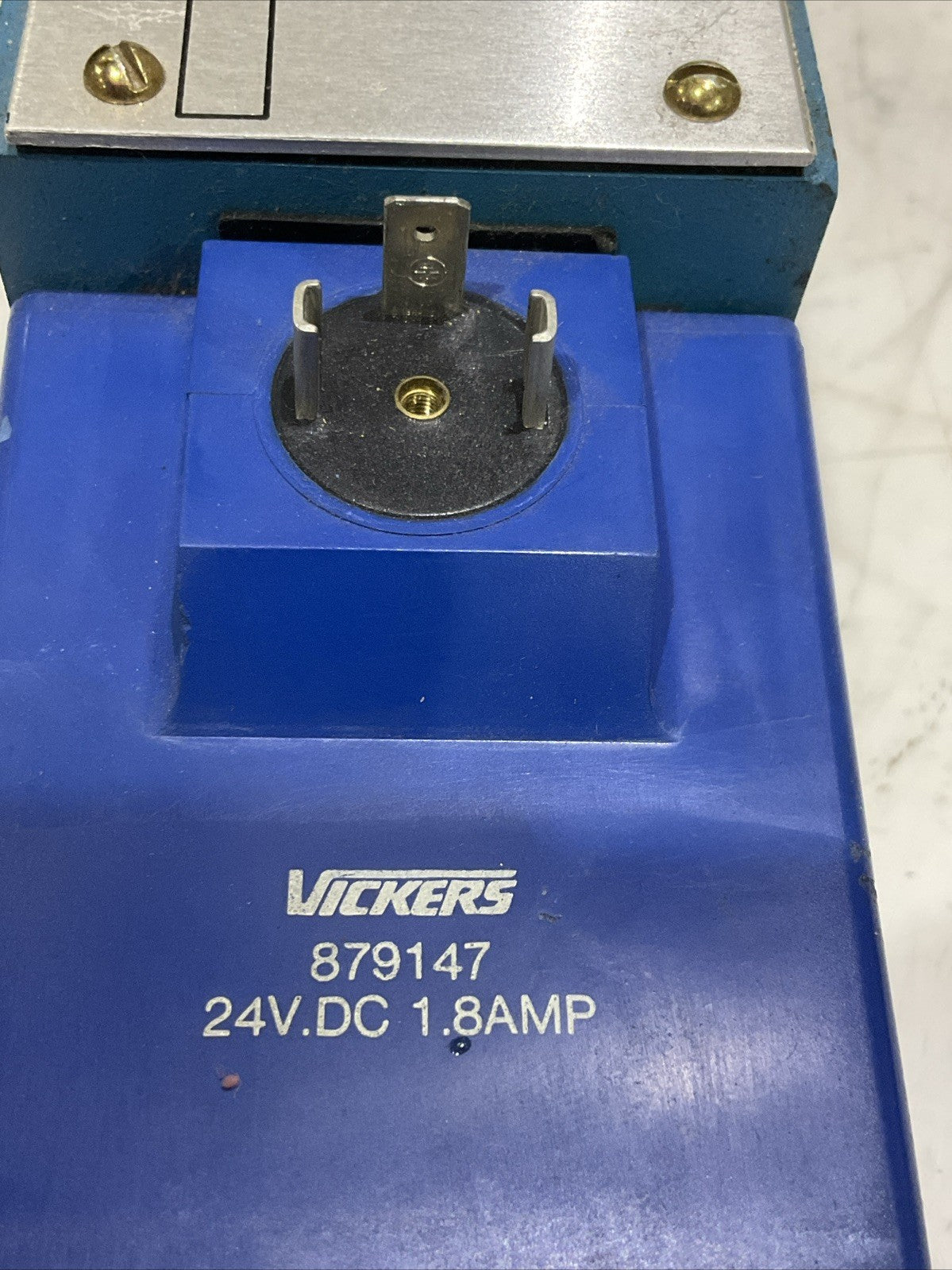VICKERS 879239 DG4S4 0120 U H 60 SOLENOID DIRECTIONAL VALVE 87917 25VDC 1.8A Z2M