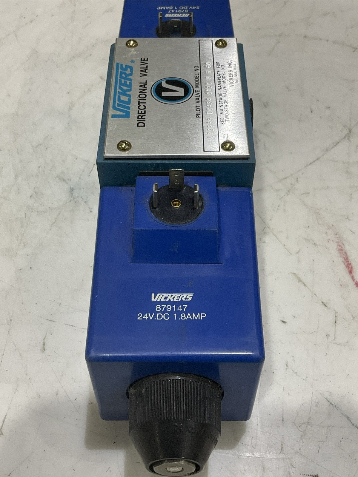 VICKERS 879239 DG4S4 0120 U H 60 SOLENOID DIRECTIONAL VALVE 87917 25VDC 1.8A Z2M