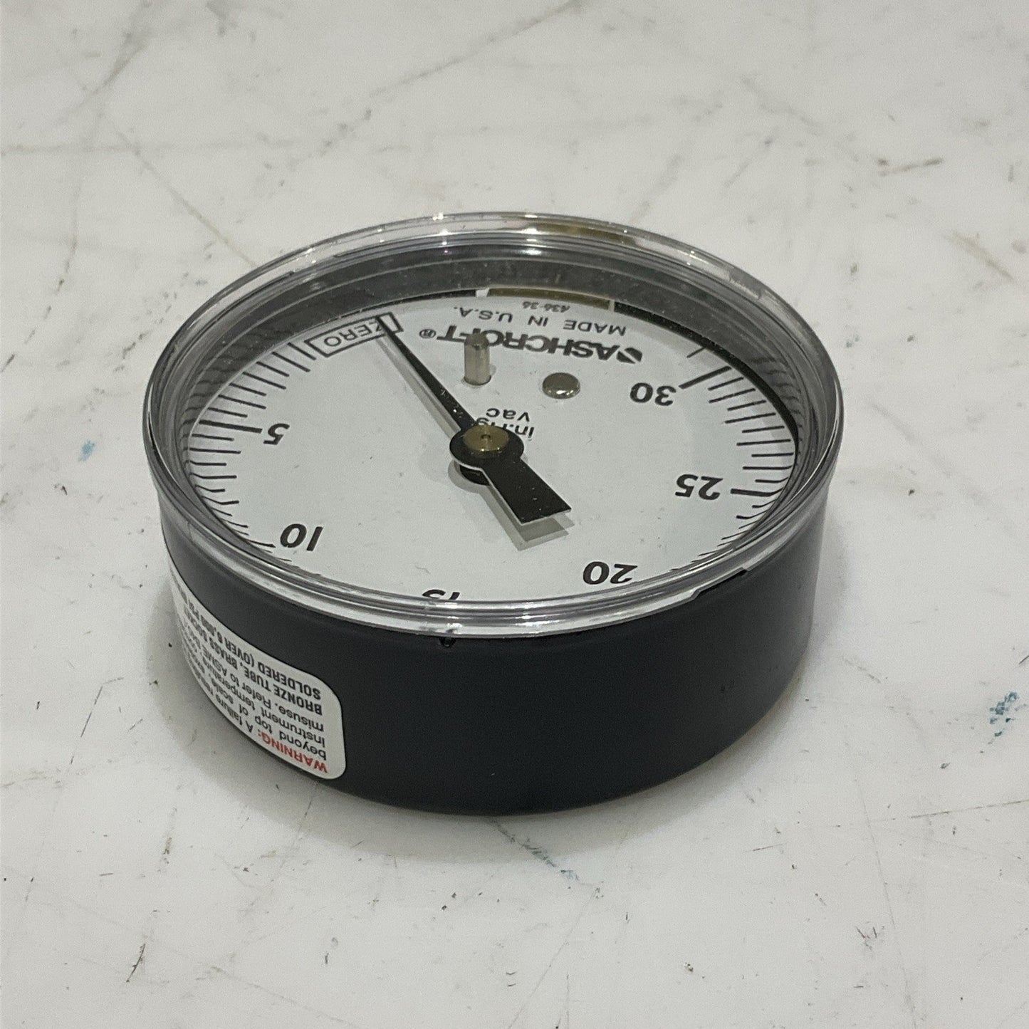 ASHCROFT 25W1005 H 02L PRESSURE GAUGE 1/4 NPT 2 1/2 IN LOT OF 3 Z2M