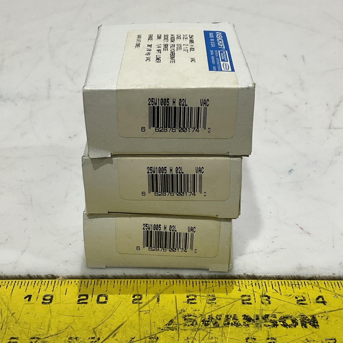 ASHCROFT 25W1005 H 02L PRESSURE GAUGE 1/4 NPT 2 1/2 IN LOT OF 3 Z2M