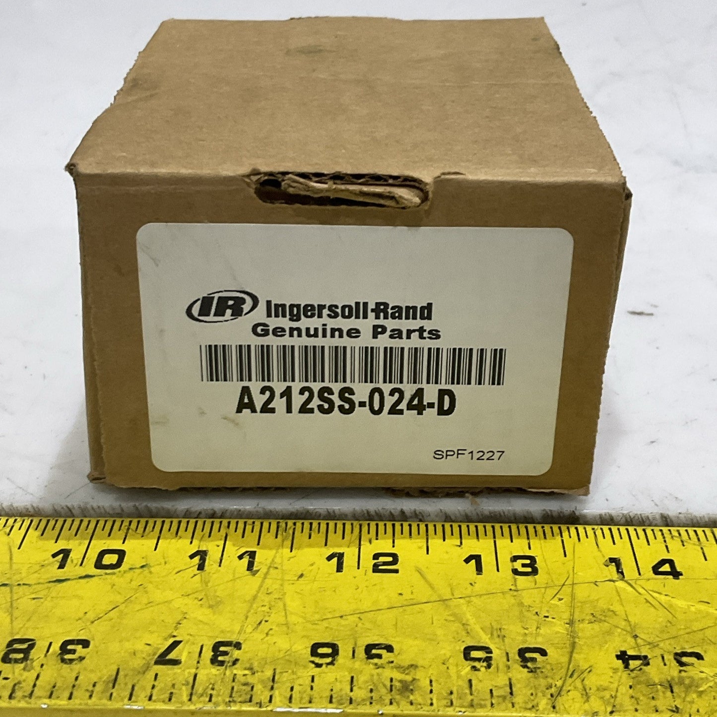 ARO IR A212SS-024-D SOLENOID VALVE 4-WAY 2-POSITION 24VDC 1/4 NOT Z2M