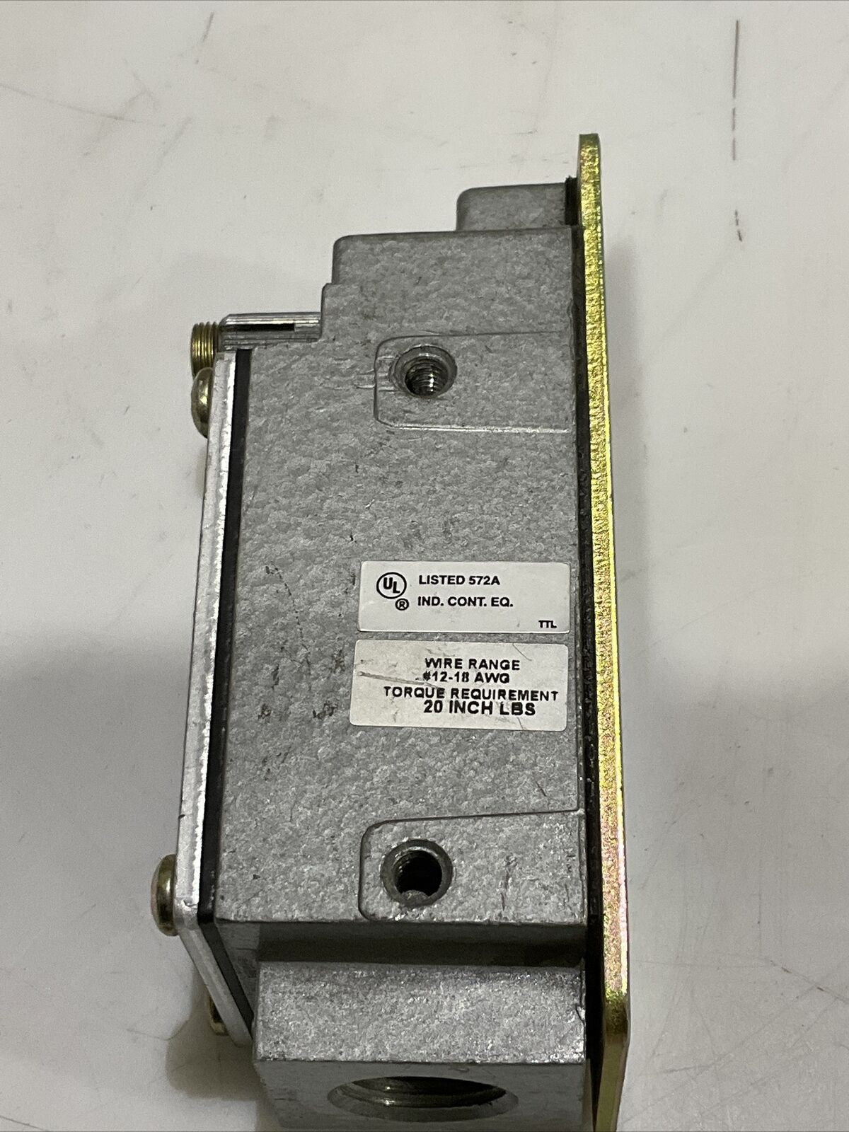 TELEMECANIQUE L100WS2M1 KIMIT SWITCH TYPE L 479