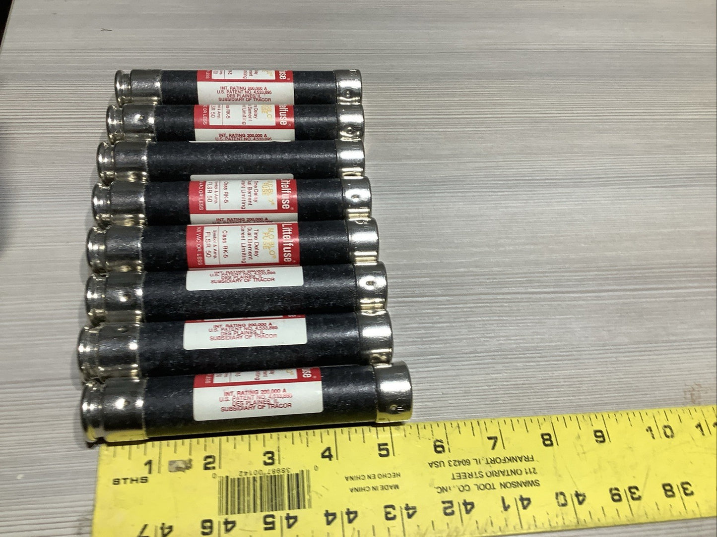 LITTELFUSE SLO-BLO FUSES FLSR 50 LOT OF 8 VOLTAGE 600 Z2M