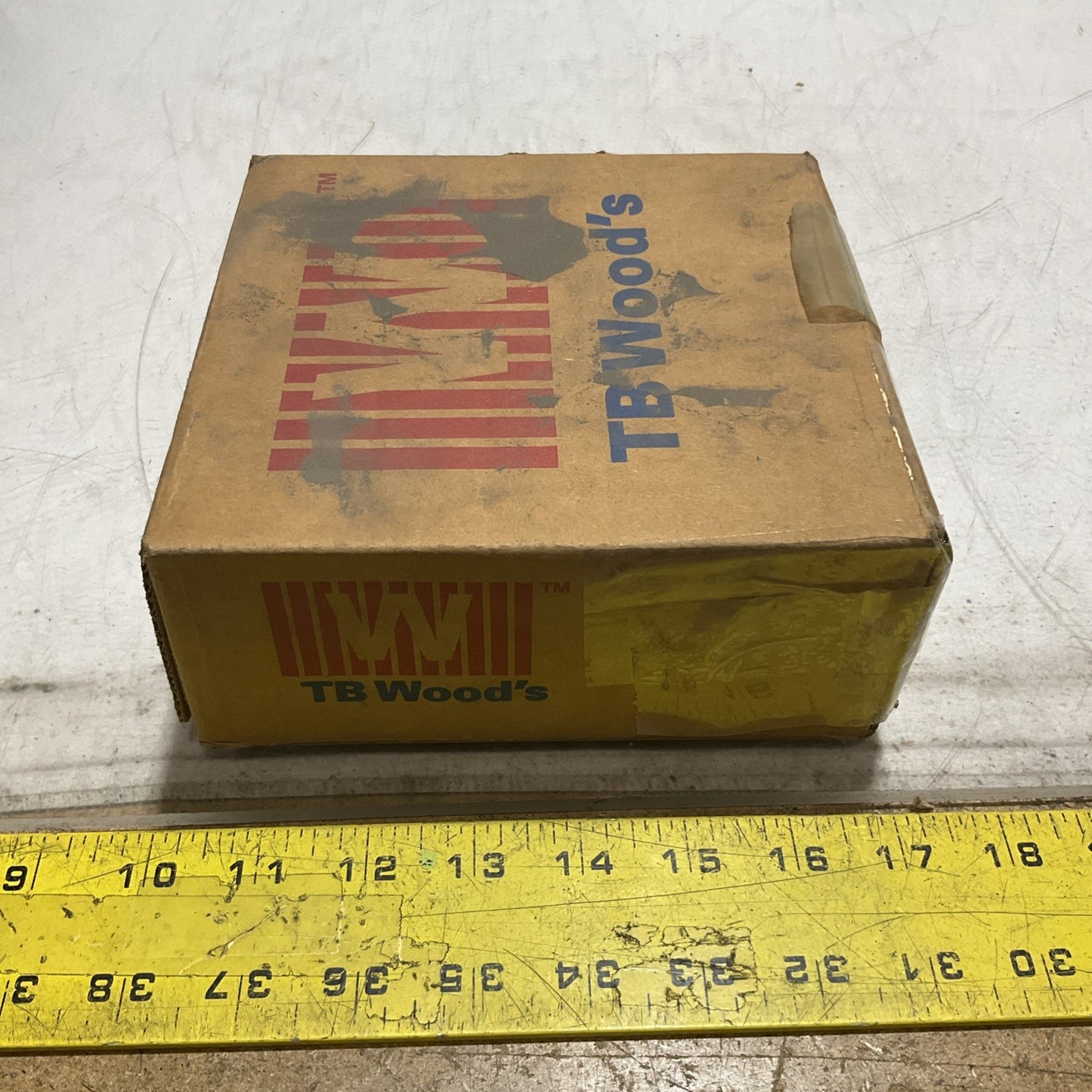 TB WOODS E214- 217157 SLEEVE COUPLING INSERT 2.25IN FX21/M BUSHINGS RM6