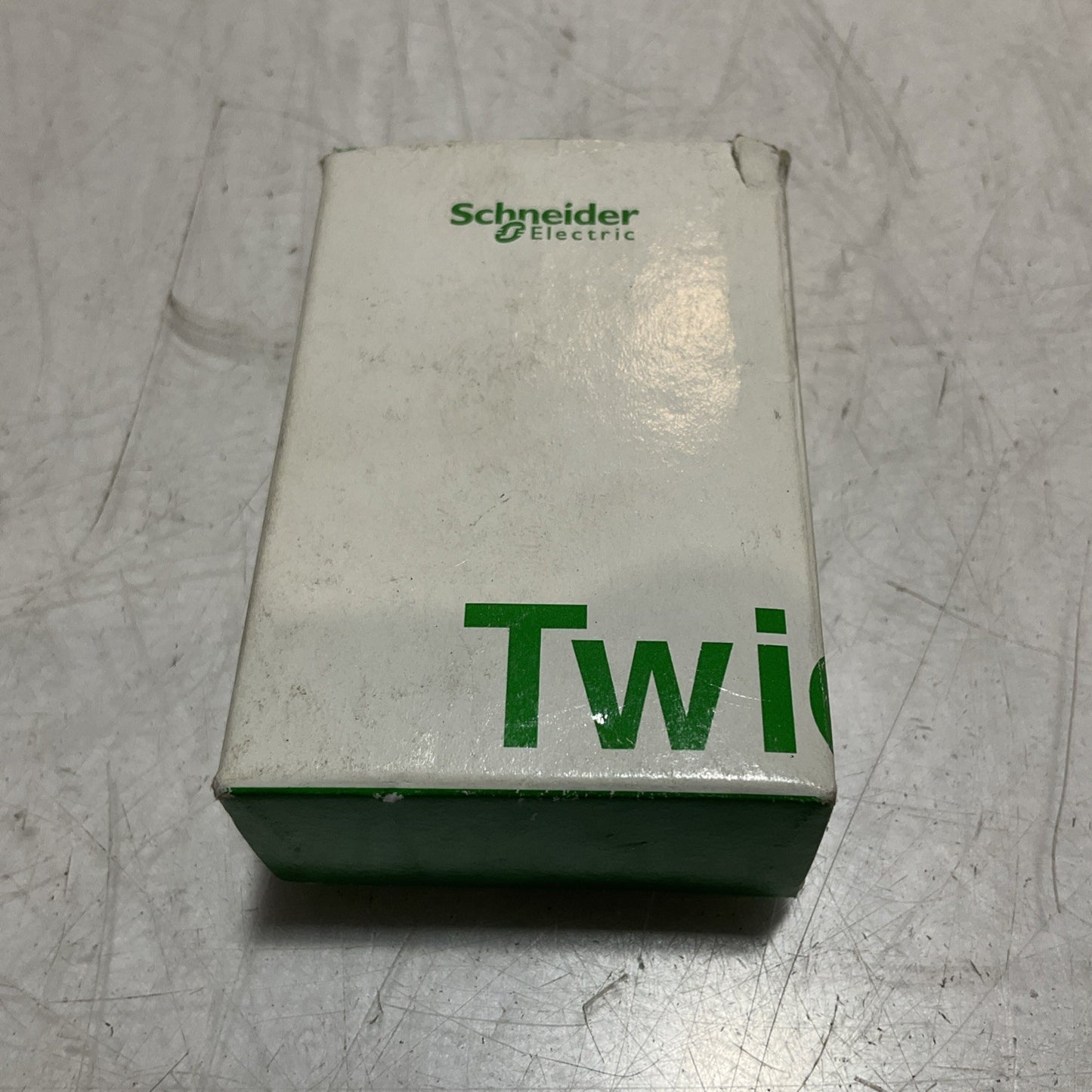 SCHNEIDER ELECTRIC TWDNAC485T INTERFACE ADAPTER & PROGRAMMABLE CONTROLLER RM6