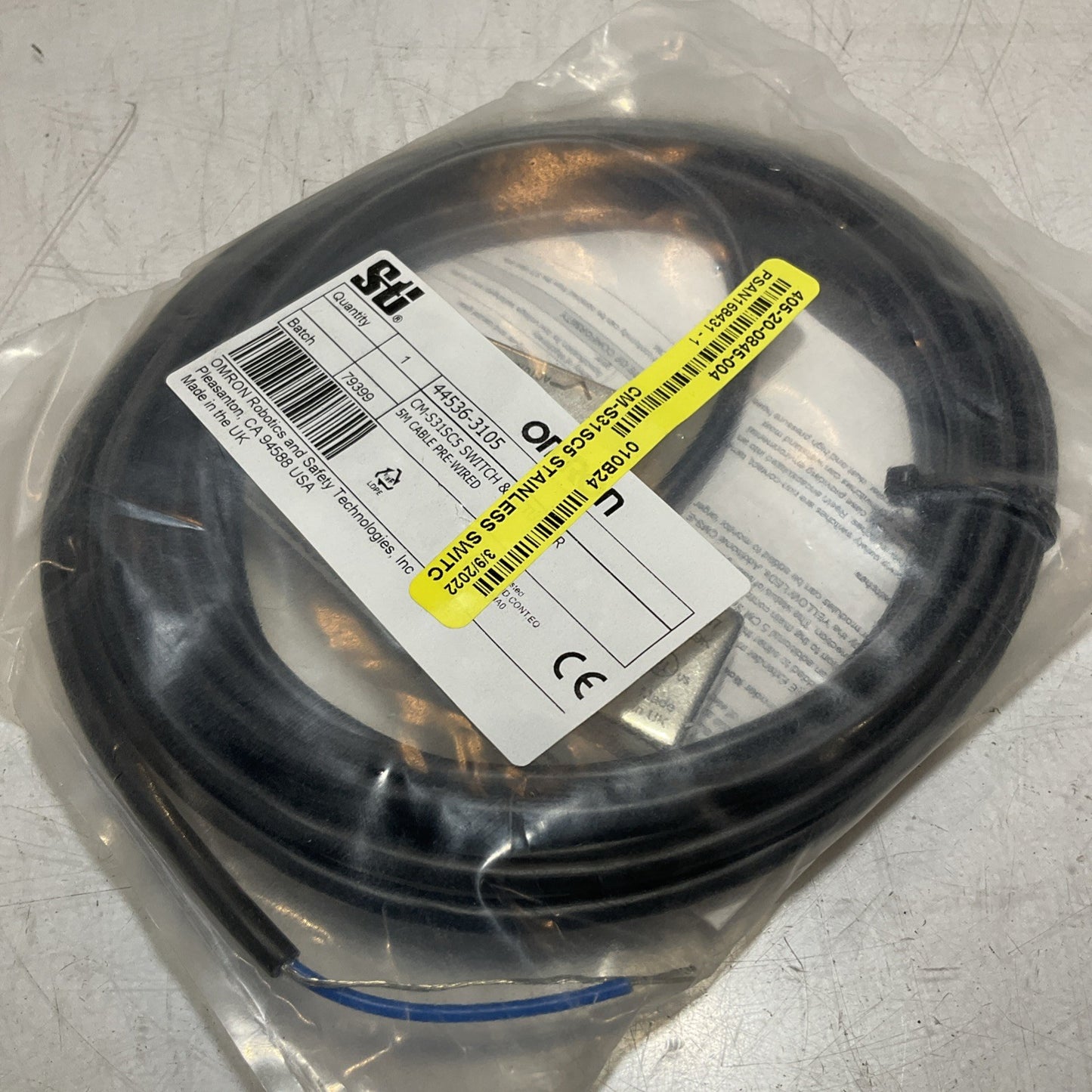 STJ - OMRON STI 44536-3105 CM-S31SC5 INTERLOCK SWITCH ACTUATOR PRE-WIRED U4M