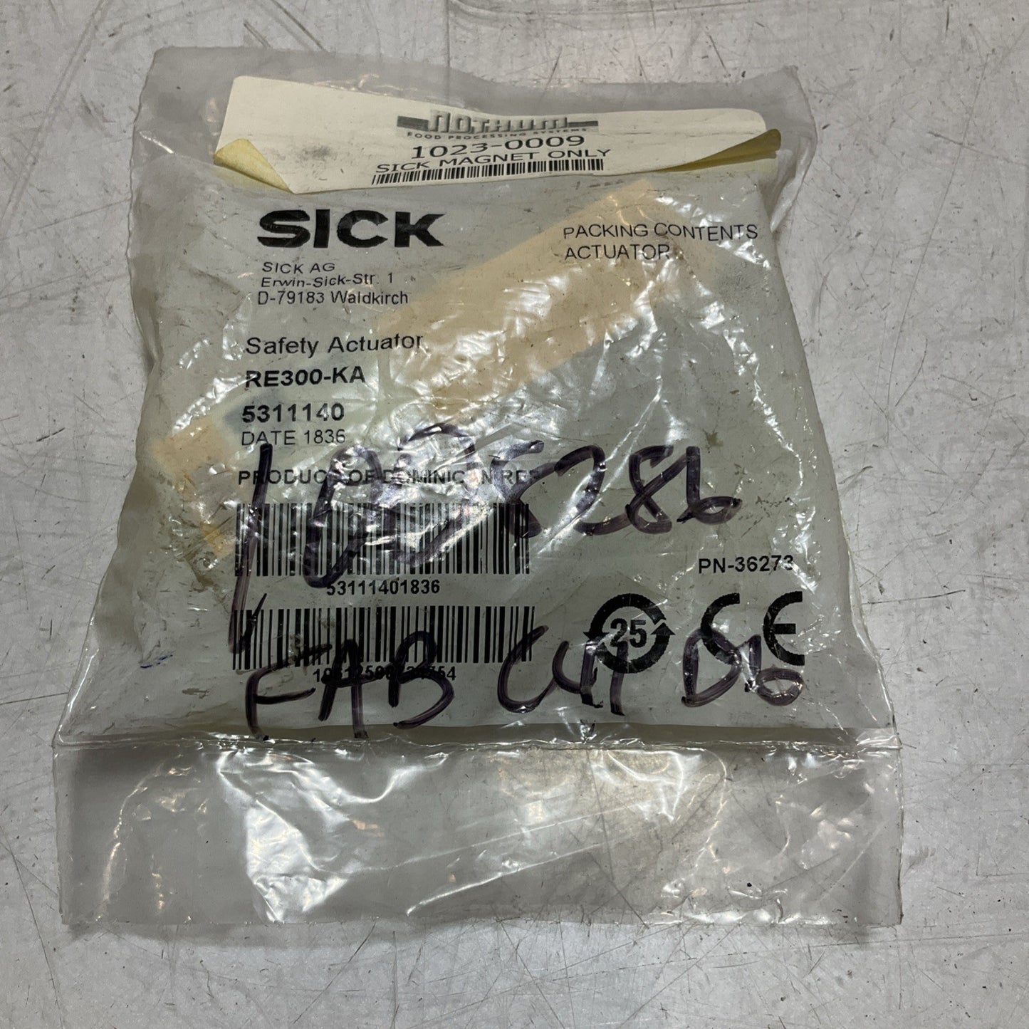 SICK RE300-KA 5311140 REED SWTCH SAFETY ACTUATOR RM6