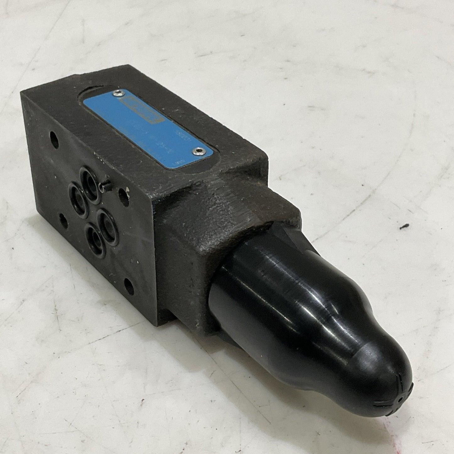 VICKERS CVGC-3-W-125-10 CVGC3W12510 RELIEF VALVE 580031 Z2M