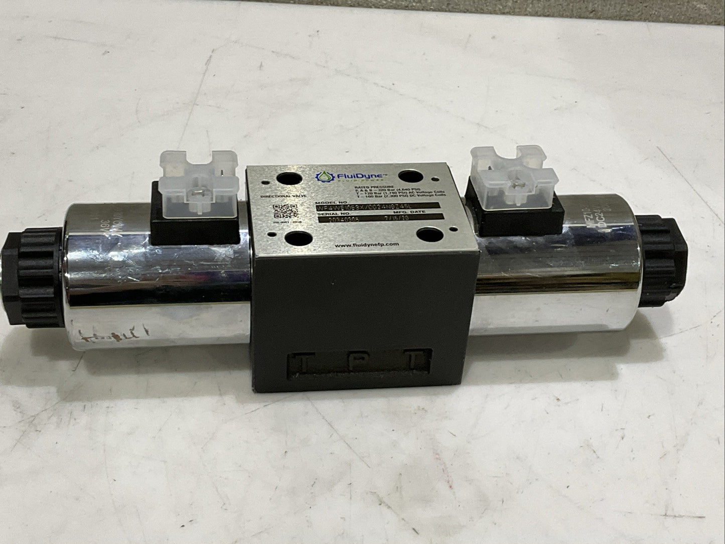 FLUIDYNE WF4WE10E3X/CG24N9Z45L DIRECTIONAL CONTROL VALVE MFZ10-90YC/HY Z2M