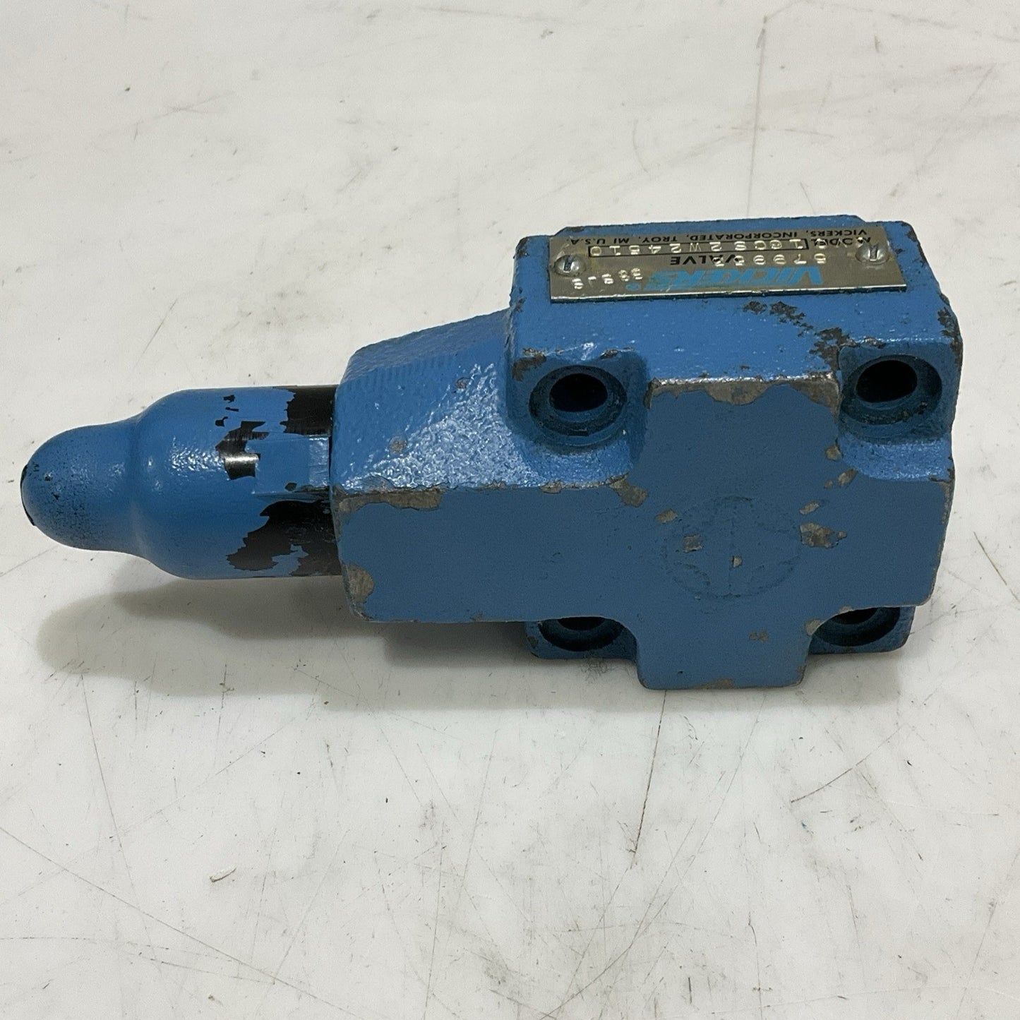 VICKERS CVC 16CS2W24510 579953 VALVE Z2M