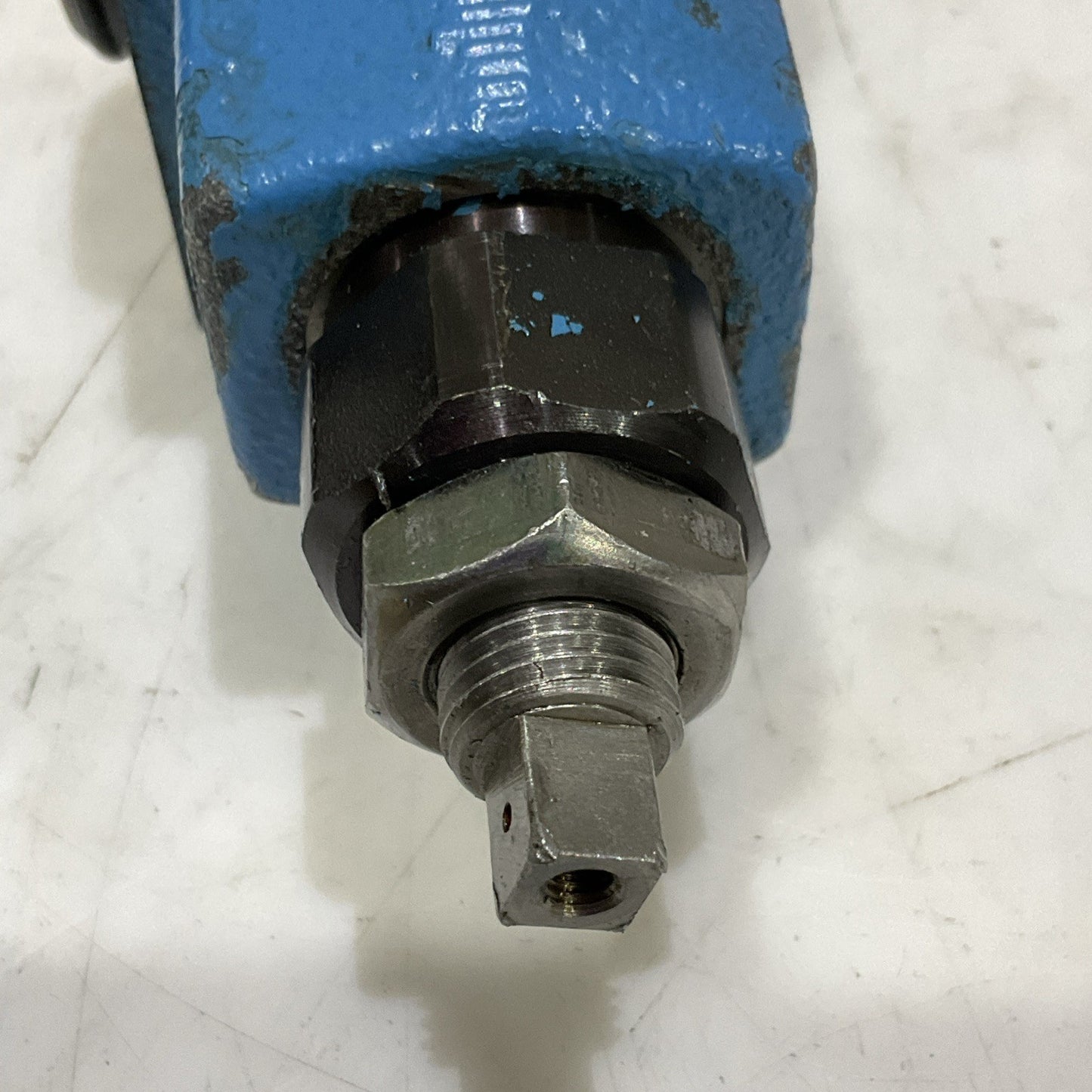 VICKERS CVC 16CS2W24510 579953 VALVE Z2M