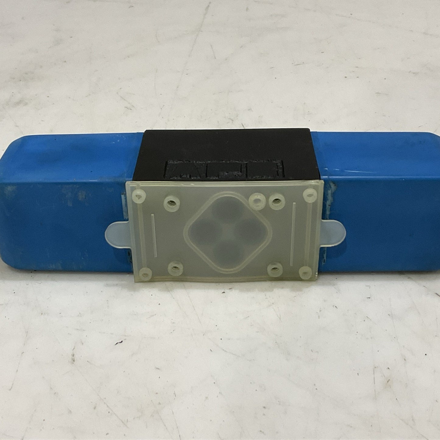 VICKERS DG4V-3S-2C-ZUM-U-H5-60 SOLENOID DIRECTIONAL VALVE Z2M