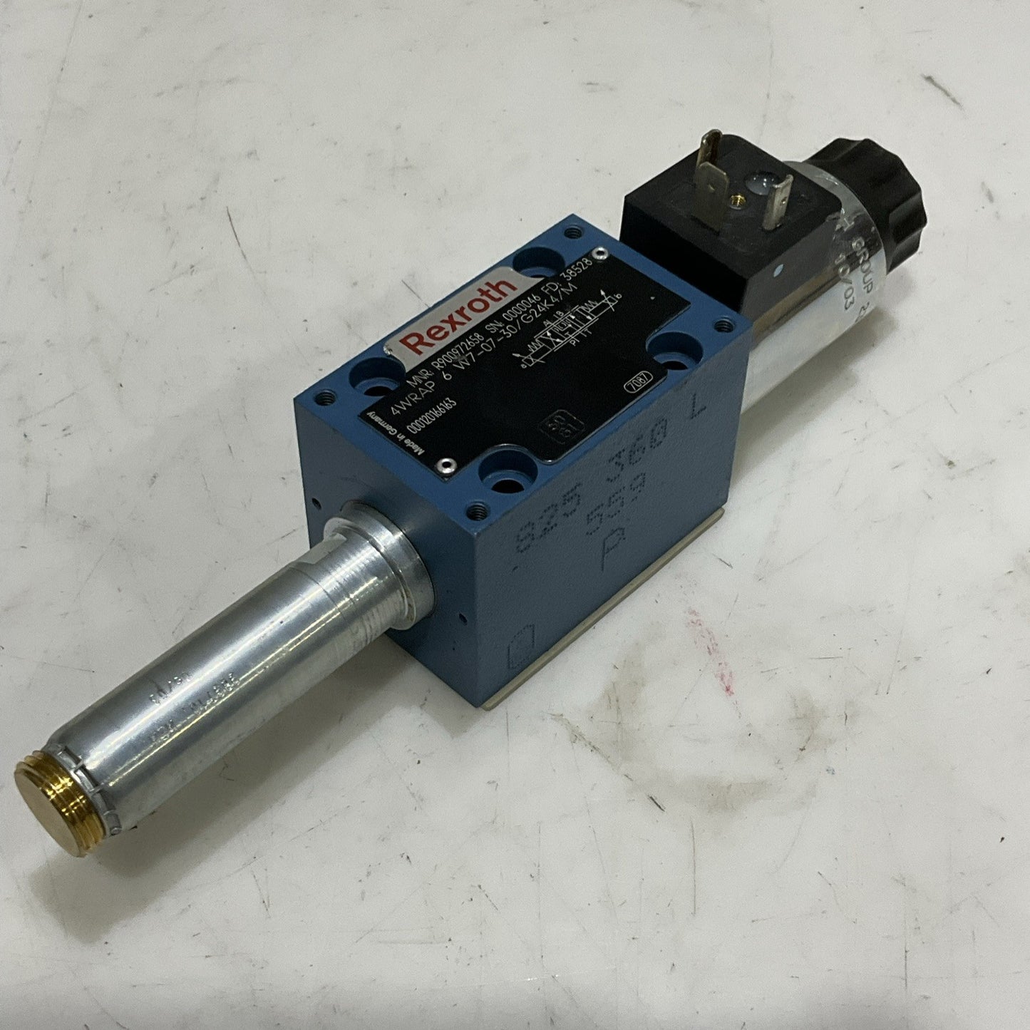 REXROTH R900972658 6 W7-07-30/G24K4/M VALVE 4 WRAP FD: 38528 Z2M