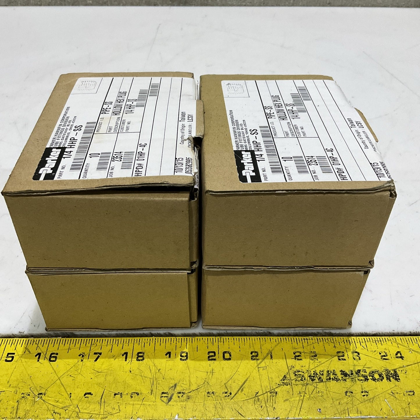 PARKER 1/4 HHP-SS HOLLOW HEX PLUG LOT OF 45 Z2M