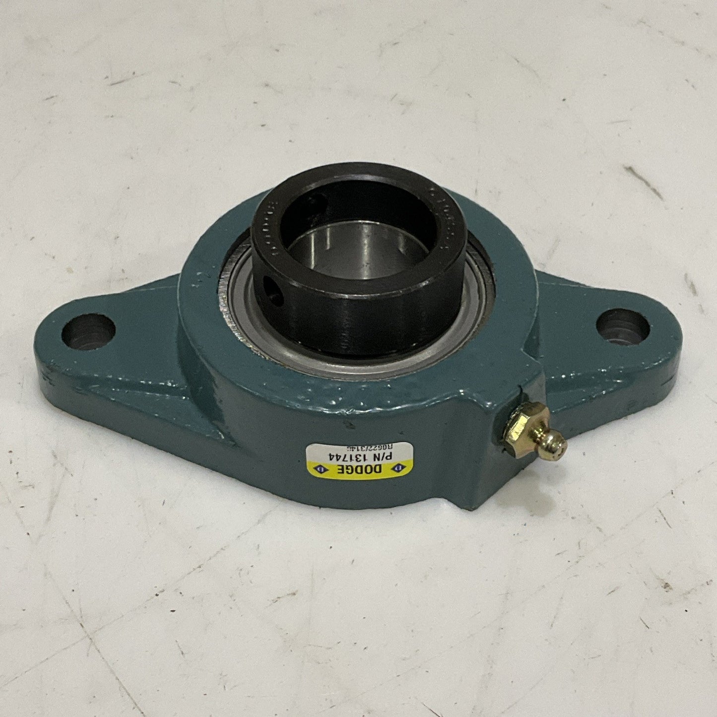 DODGE 131744 F2B-SXV-104S FLANGE MOUNT BALL BEARING UNIT 2-BOLT 1 1/4 BORE Z2M