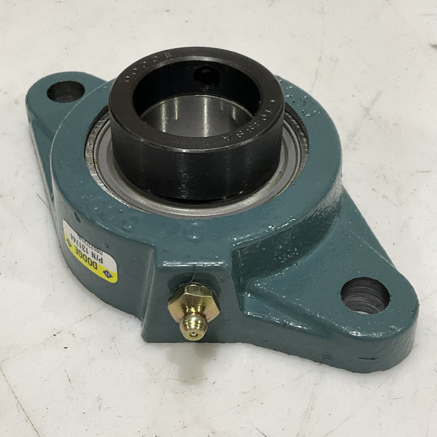 DODGE 131744 F2B-SXV-104S FLANGE MOUNT BALL BEARING UNIT 2-BOLT 1 1/4 BORE Z2M