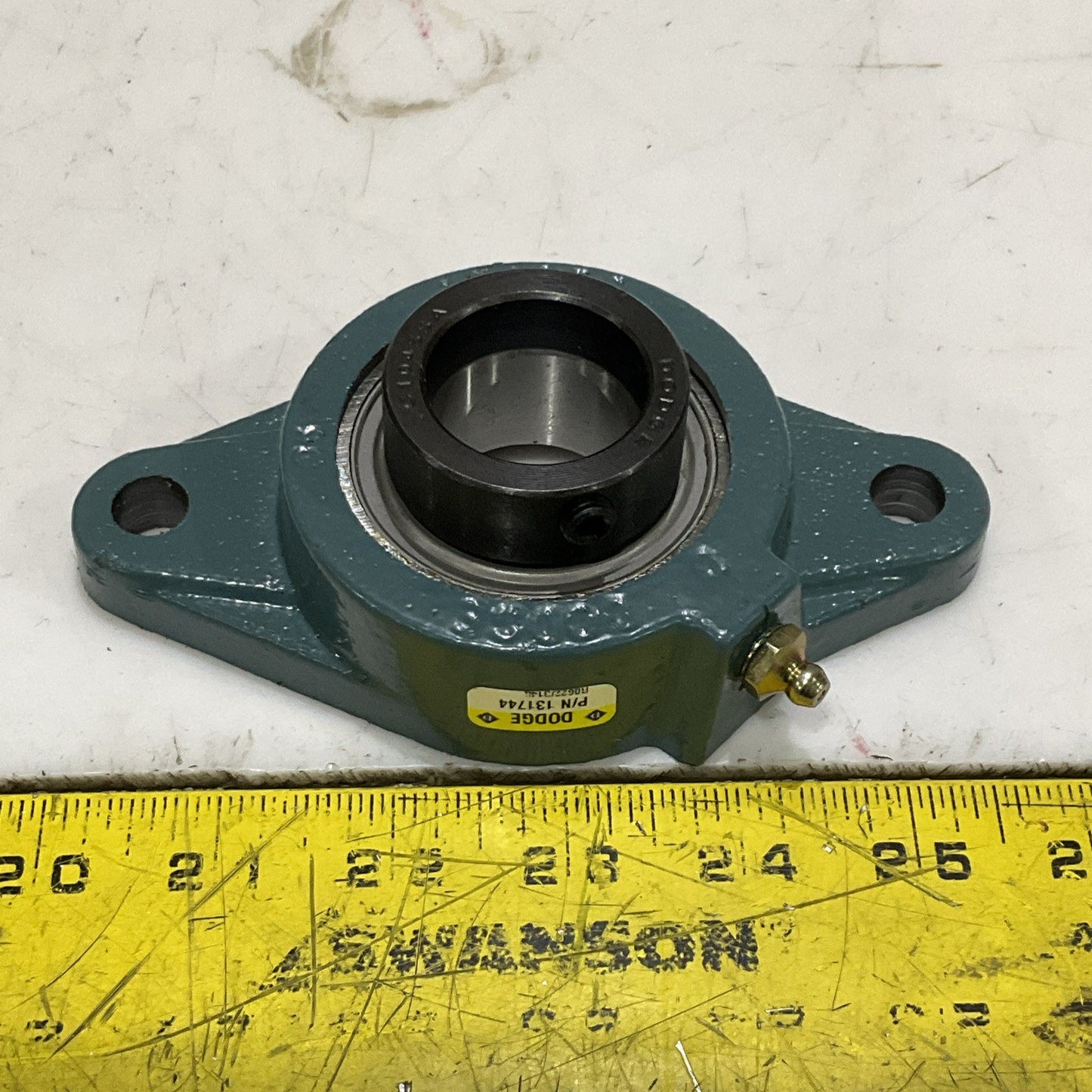 DODGE 131744 F2B-SXV-104S FLANGE MOUNT BALL BEARING UNIT 2-BOLT 1 1/4 BORE Z2M