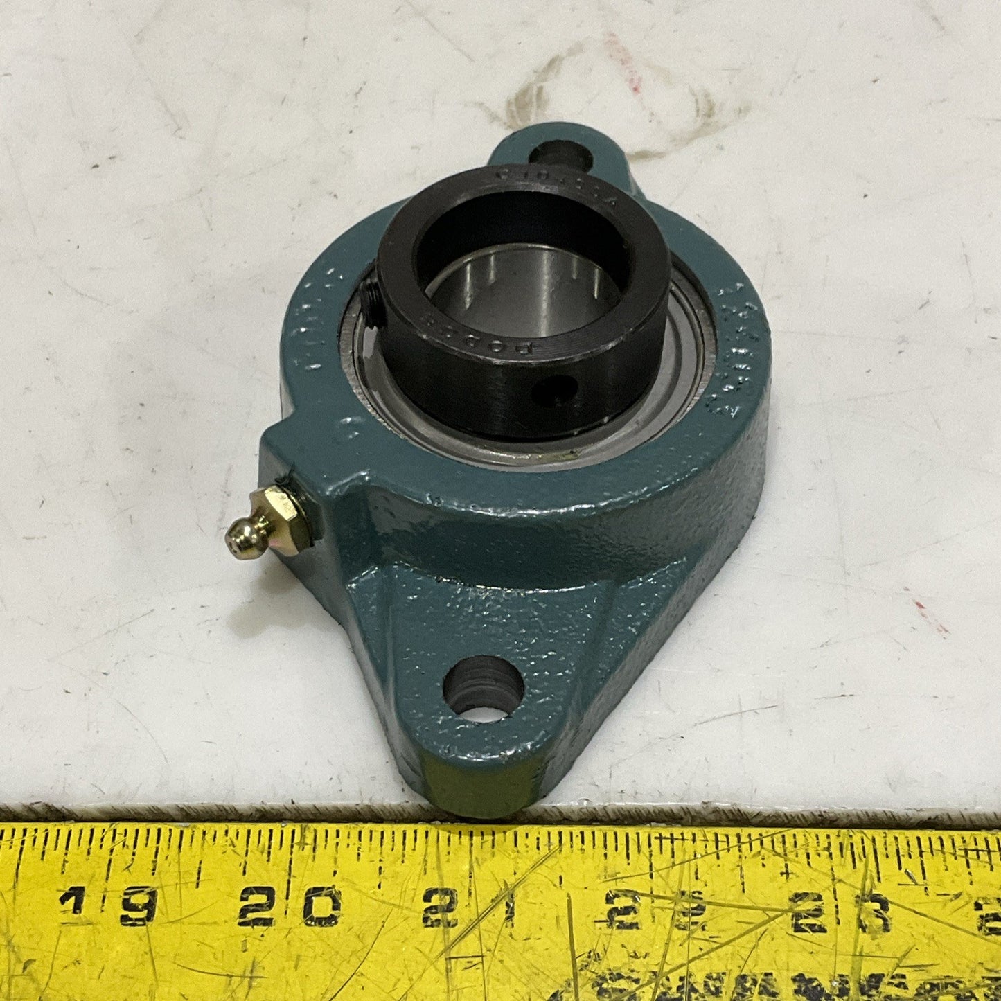 DODGE 131744 F2B-SXV-104S FLANGE MOUNT BALL BEARING UNIT 2-BOLT 1 1/4 BORE Z2M