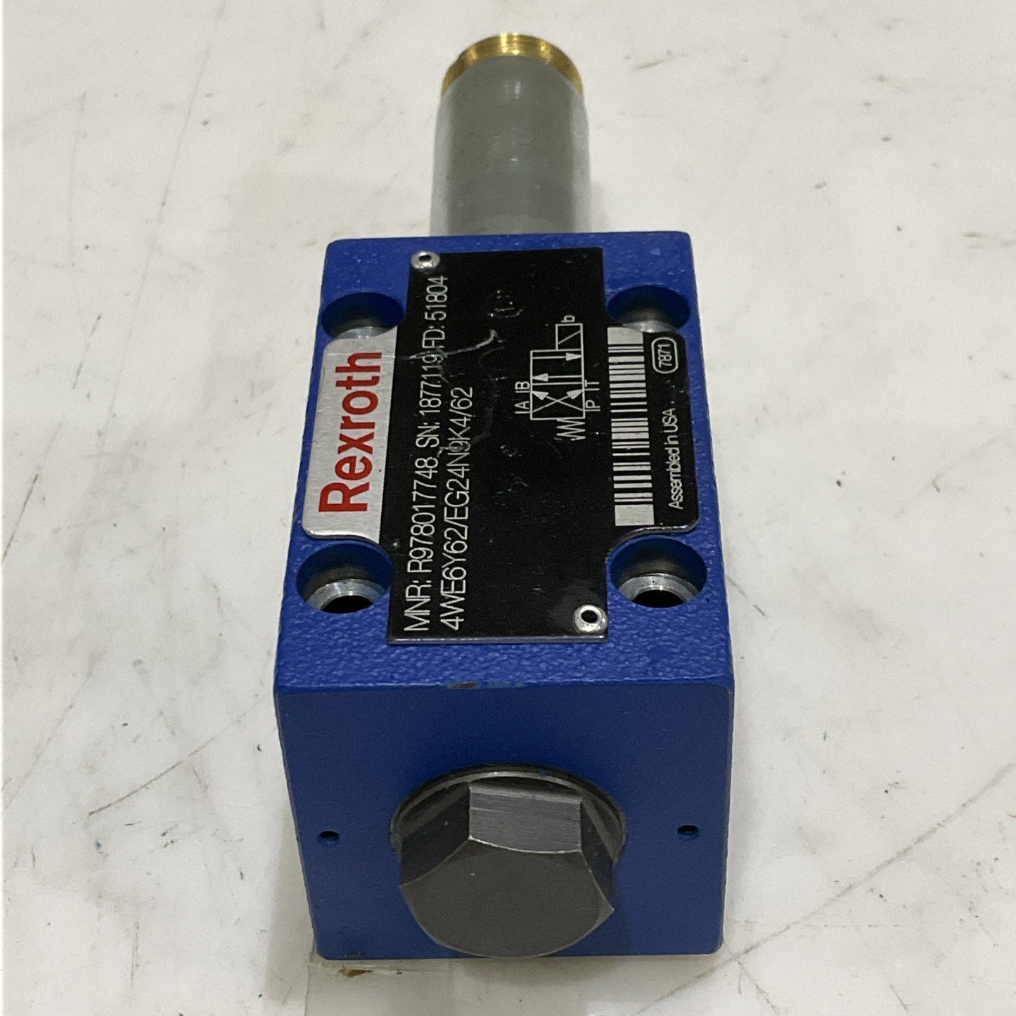 REXROTH R978017748 4WE6Y6/EG24N9K4/62 HYDRAULIC DIRECTIONAL SPOOL VALVE Z2M