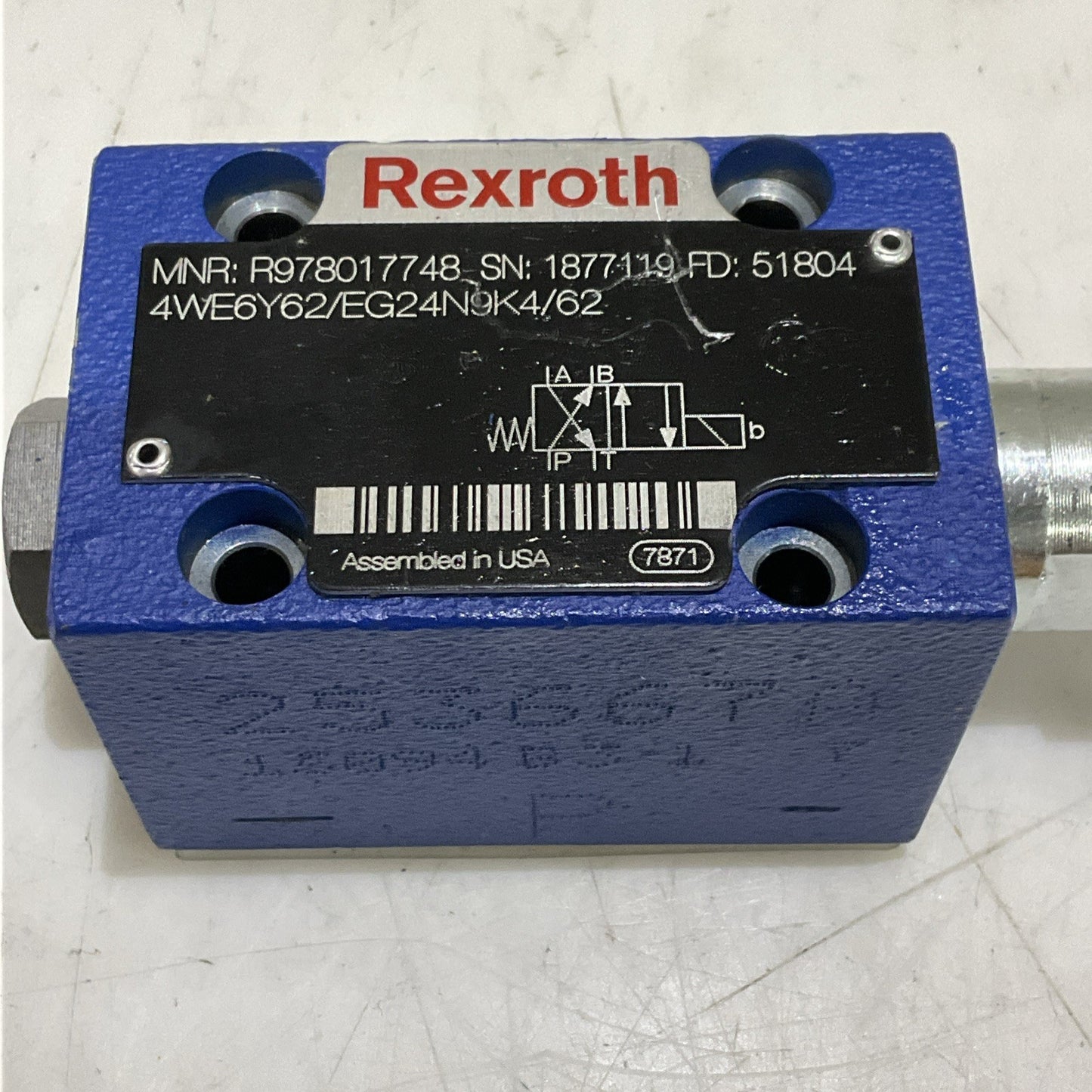 REXROTH R978017748 4WE6Y6/EG24N9K4/62 HYDRAULIC DIRECTIONAL SPOOL VALVE Z2M
