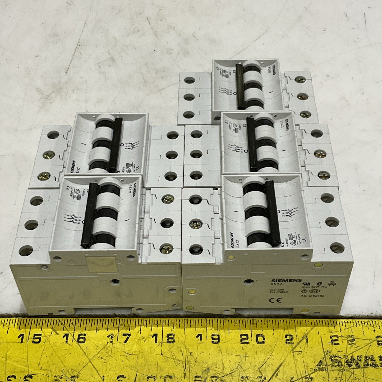 SIEMENS 5SX23 C6 CIRCUIT BREAKER 5 S X 23 3 POLE 480 V LOT OF 5 Z2M