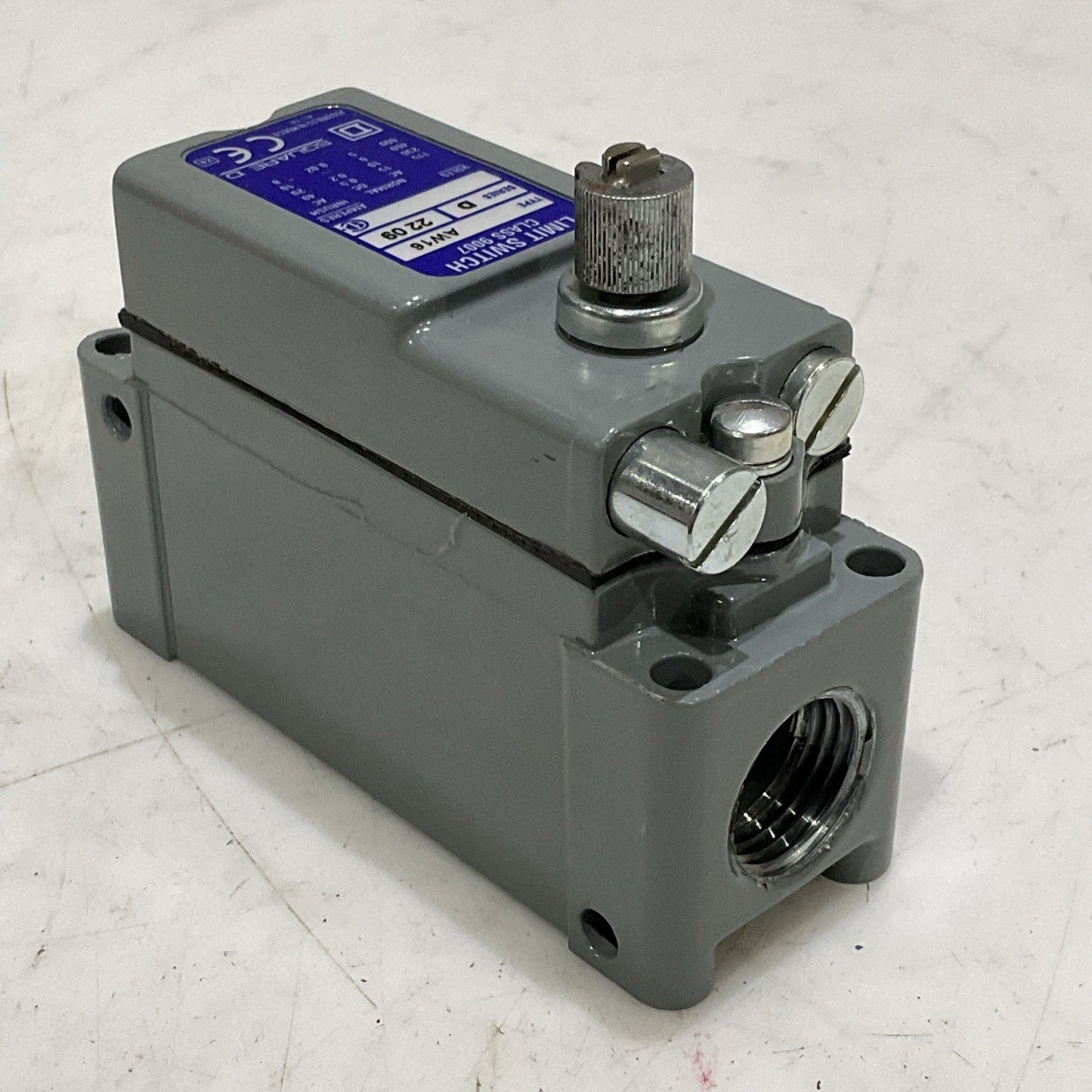 SQUARE D AW16 LIMIT SWITCH CLASS 9007 SERIES D 2209 Z2M