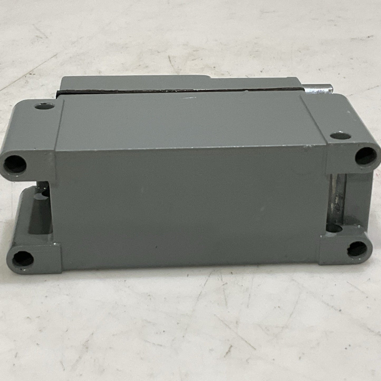 SQUARE D AW16 LIMIT SWITCH CLASS 9007 SERIES D 2209 Z2M