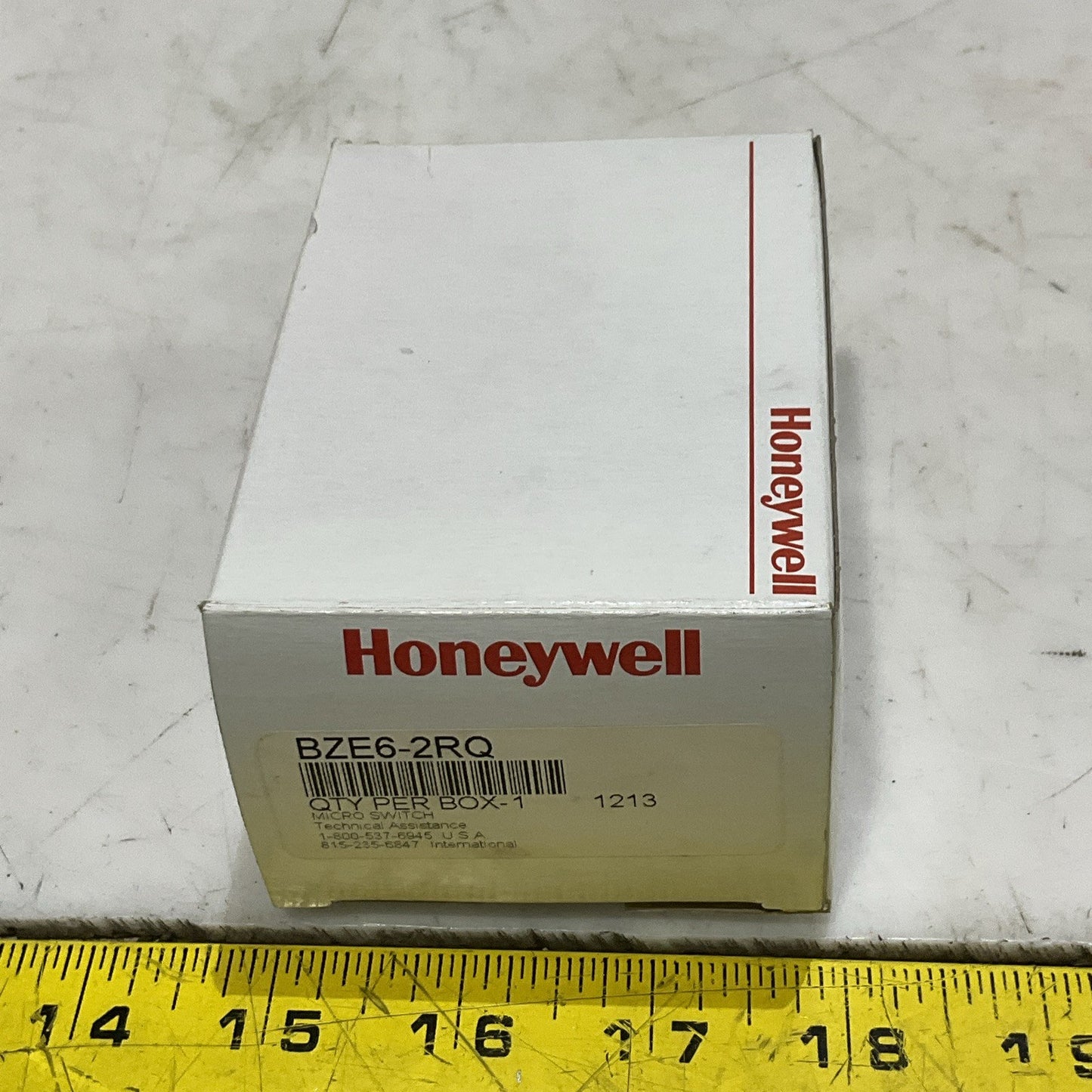 HONEYWELL BZE6-2RQ MICRO SWITCH 600 VAC 2 A BZE62RQ Z2M
