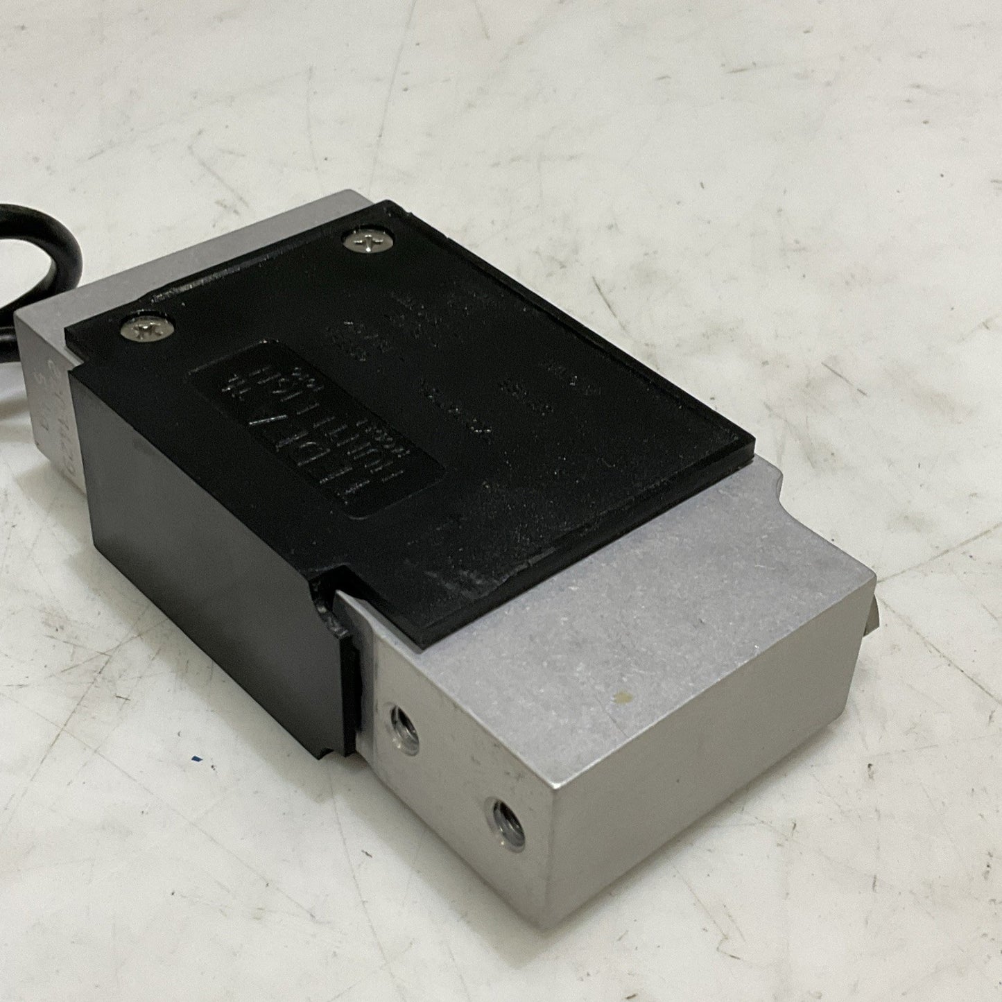 TEDEA HUNTLEIGH 1010 LOAD CELL WITH CONNECTOR Z2M