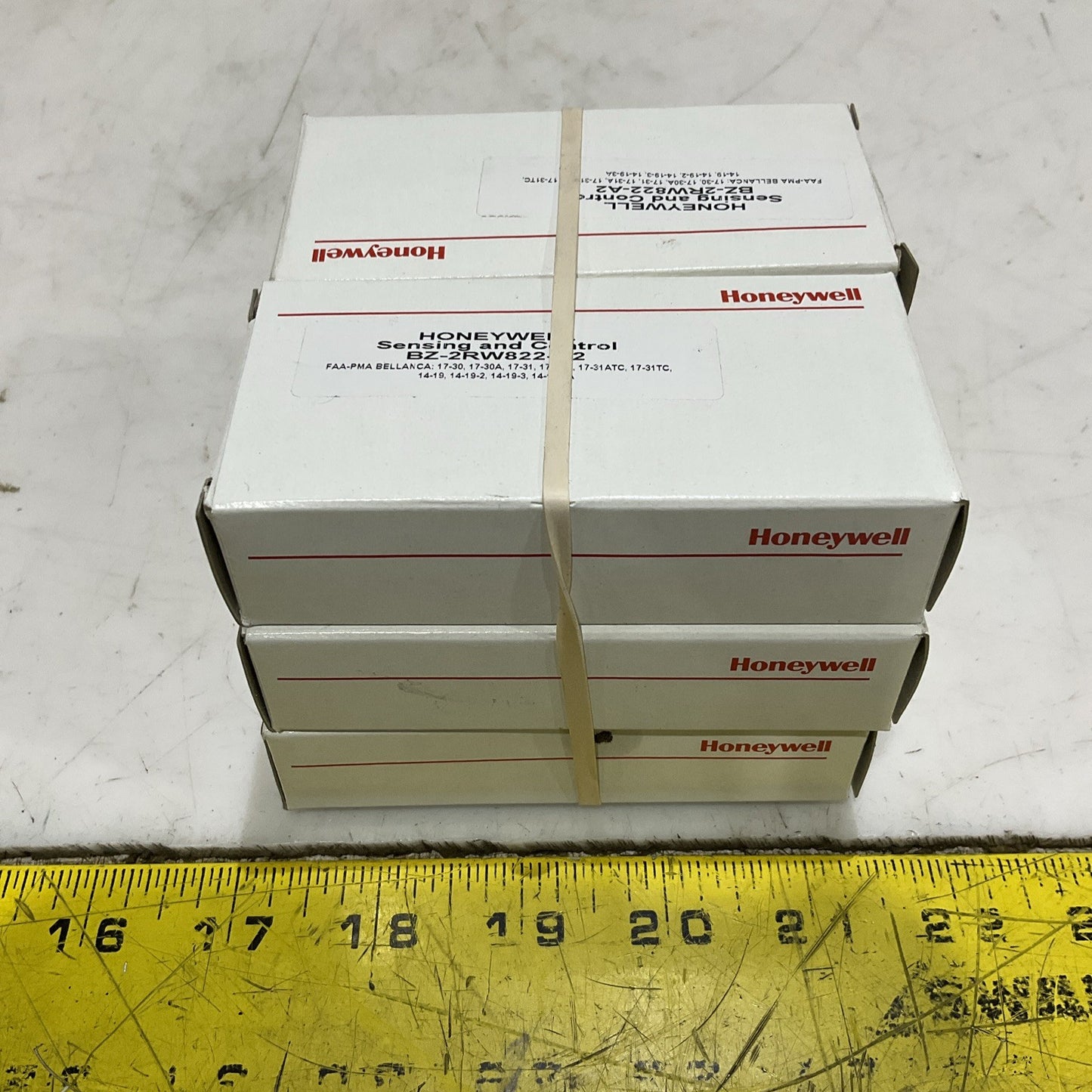 HONEYWELL BZ-2RW822-A2 SNAP ACTION SWITCH 2 A 600 VAC LOT OF 6 Z2M