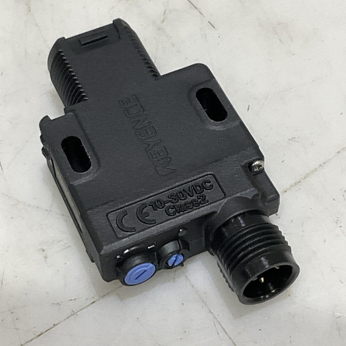 KEYENCE PZ-G41CB SELF CONTAINED PHOTOELECTRIC SENSOR M12 CONNECTOR 30V 100MA Z2M