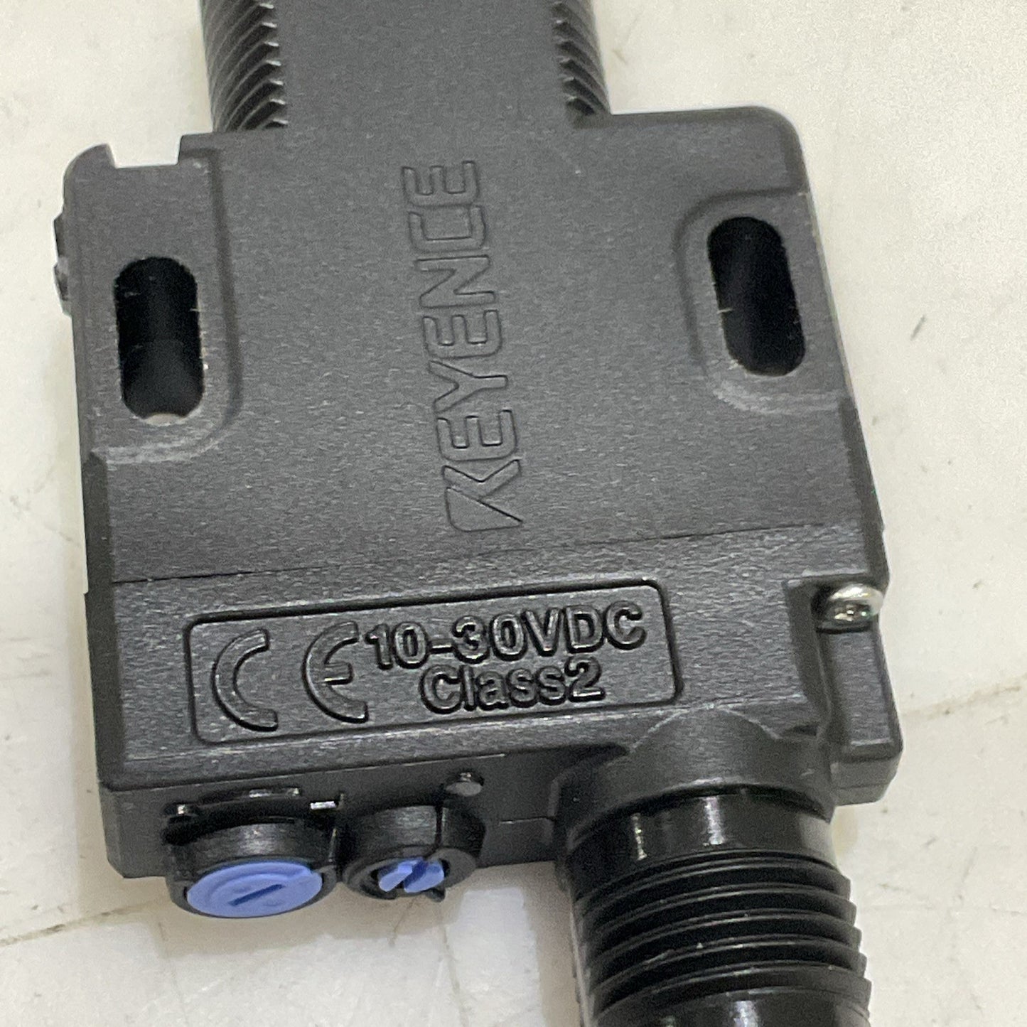 KEYENCE PZ-G41CB SELF CONTAINED PHOTOELECTRIC SENSOR M12 CONNECTOR 30V 100MA Z2M