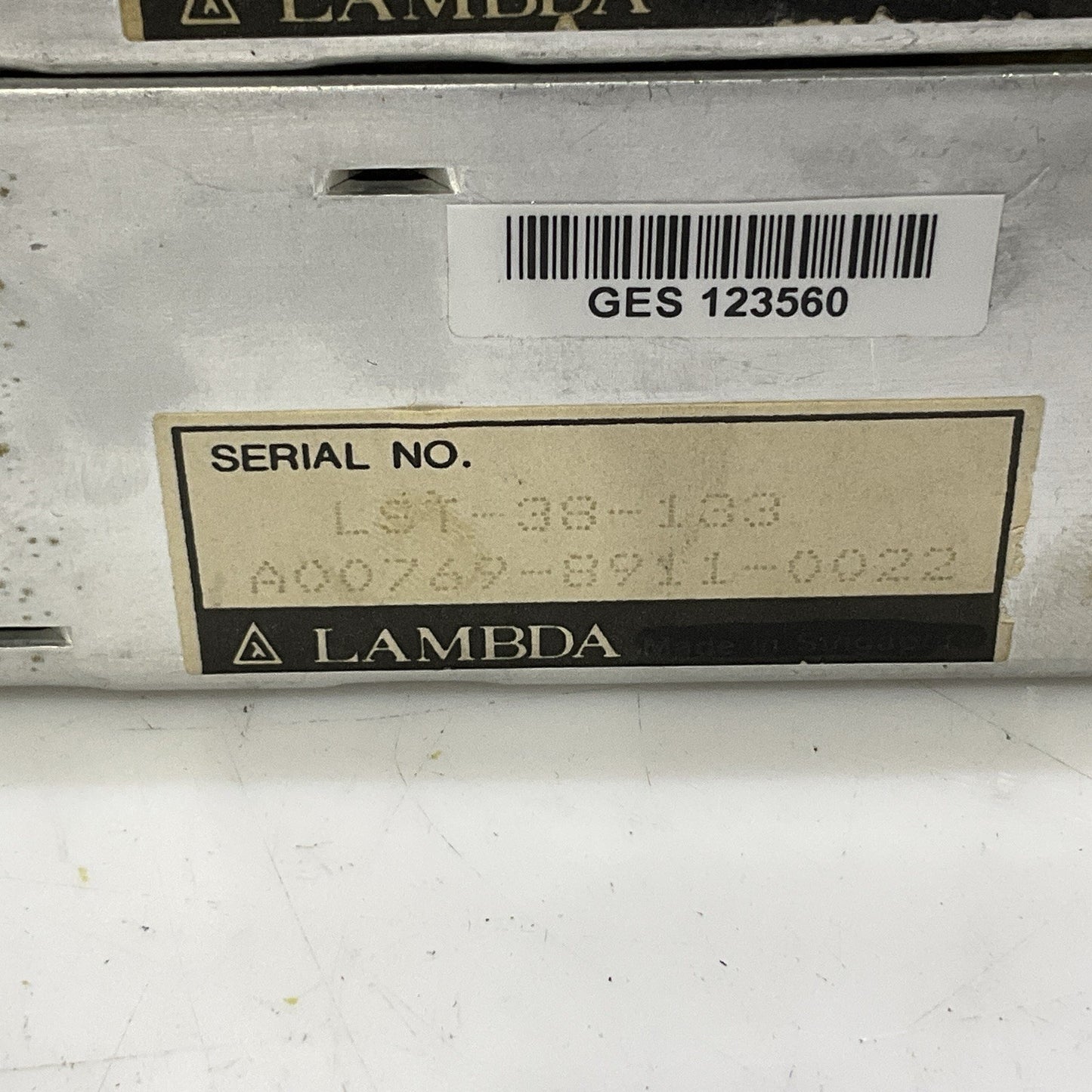 LAMBDA LST-38-133 SWITCHING POWER SUPPLY 85-132 VAC 47-449 Hz 144W LOT OF 2 Z2M