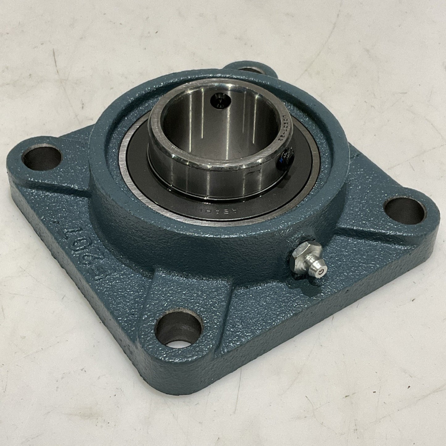 AMI UCF207-23 FLANGE MOUNT 4 BOLT BEARING 1 7/16 BORE UCF20723 Z2M