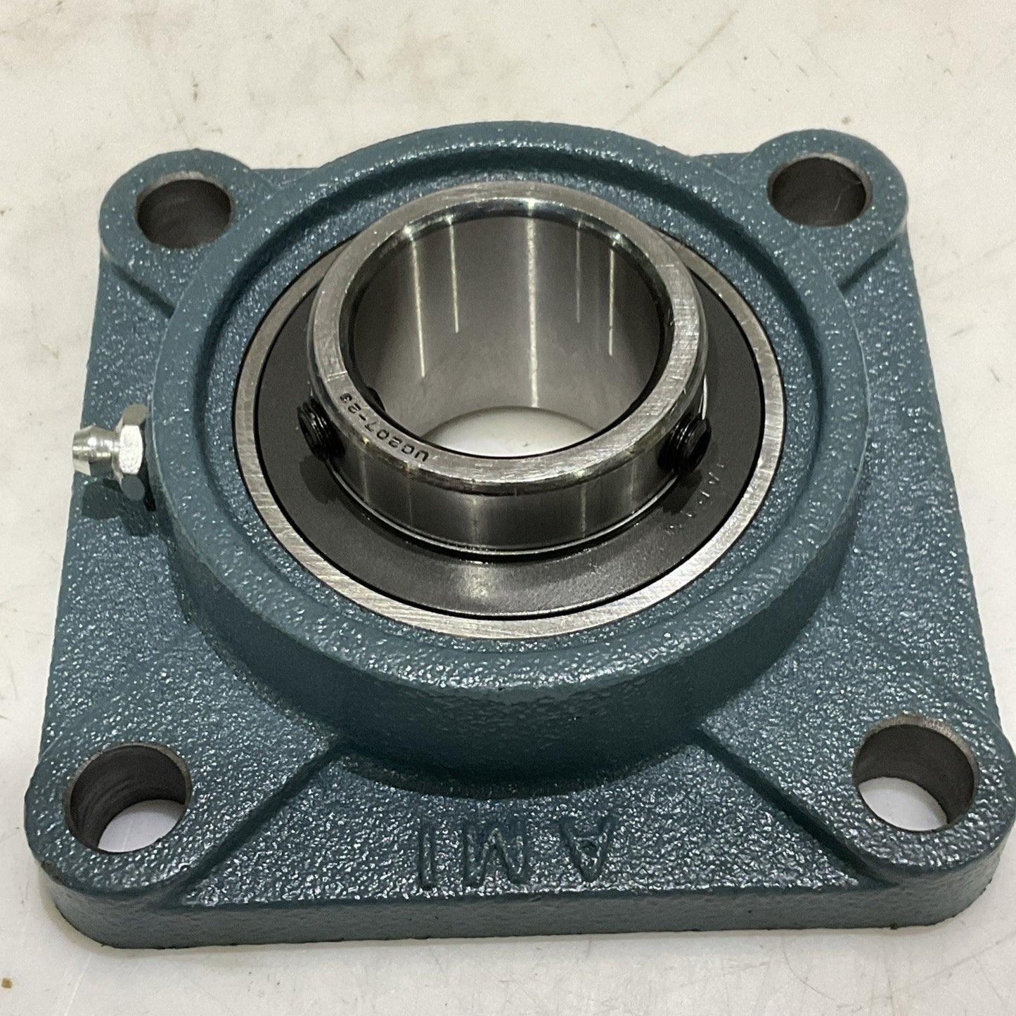 AMI UCF207-23 FLANGE MOUNT 4 BOLT BEARING 1 7/16 BORE UCF20723 Z2M