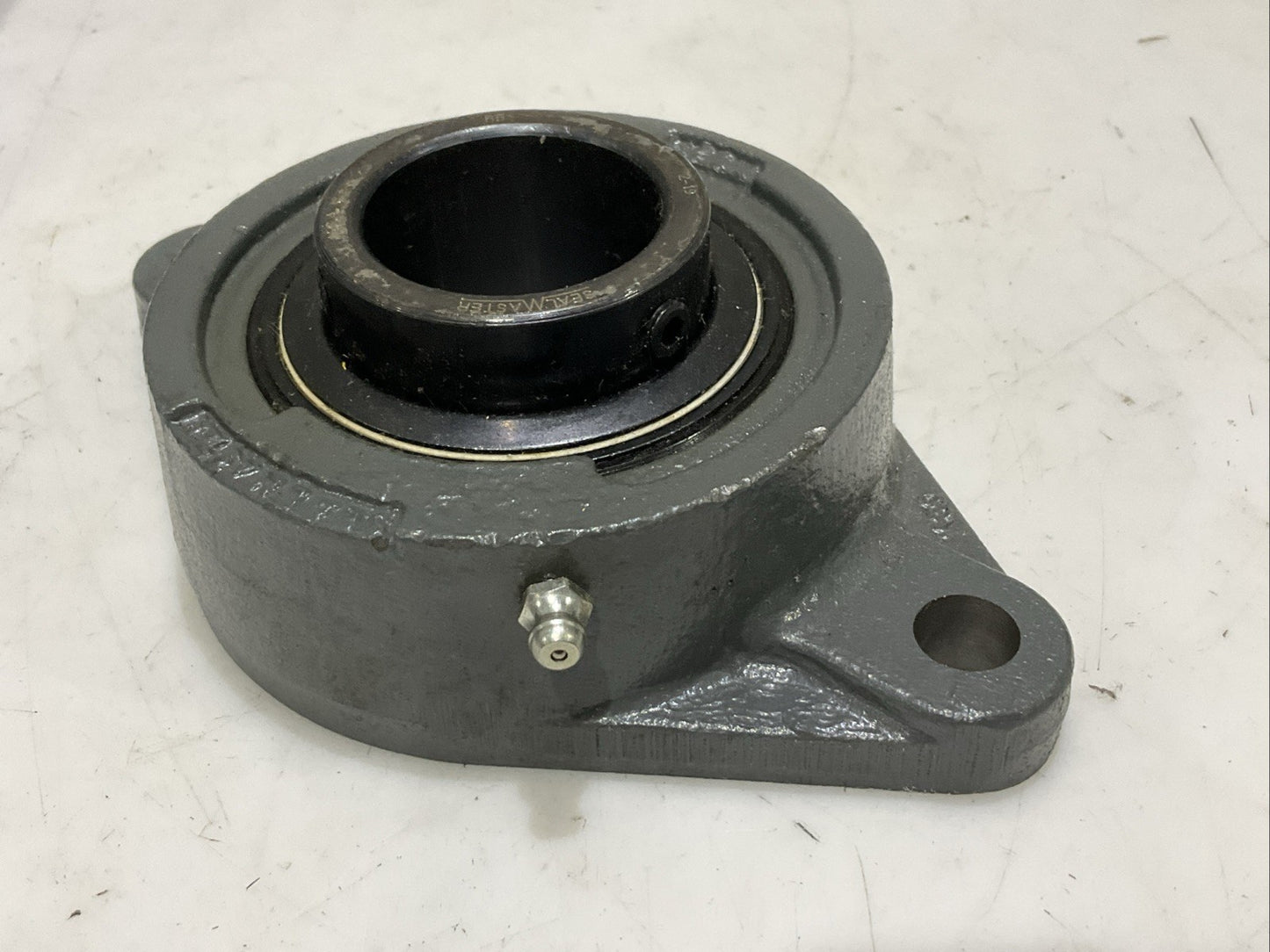SEAL MASTER SFT-25 FLANGE MOUNT 2 BOLT BEARING 1 9/16 BORE 7005533 Z2M