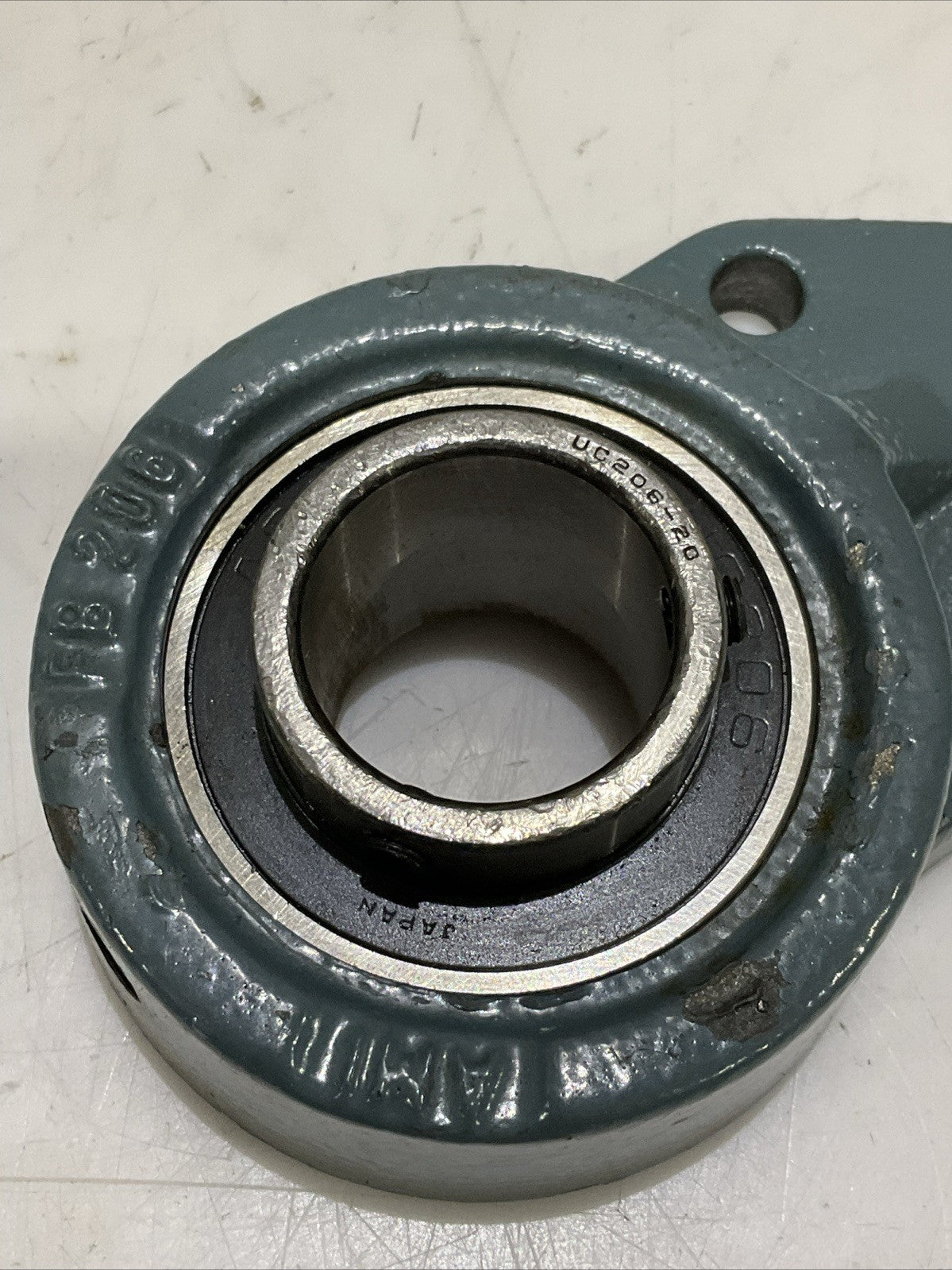 AMI UCFB206-20 UCFB20620 FLANGE MOUNT 2 BOLT BEARING LOT OF 4 Z2M