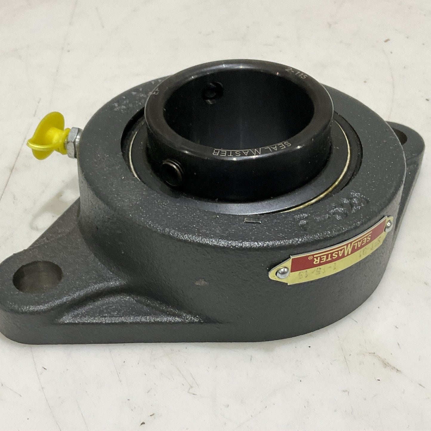 SEAL MASTER SFT-31 FLANGE MOUNT 2 BOLT BEARING 1 15/16 IN BORE Z2M